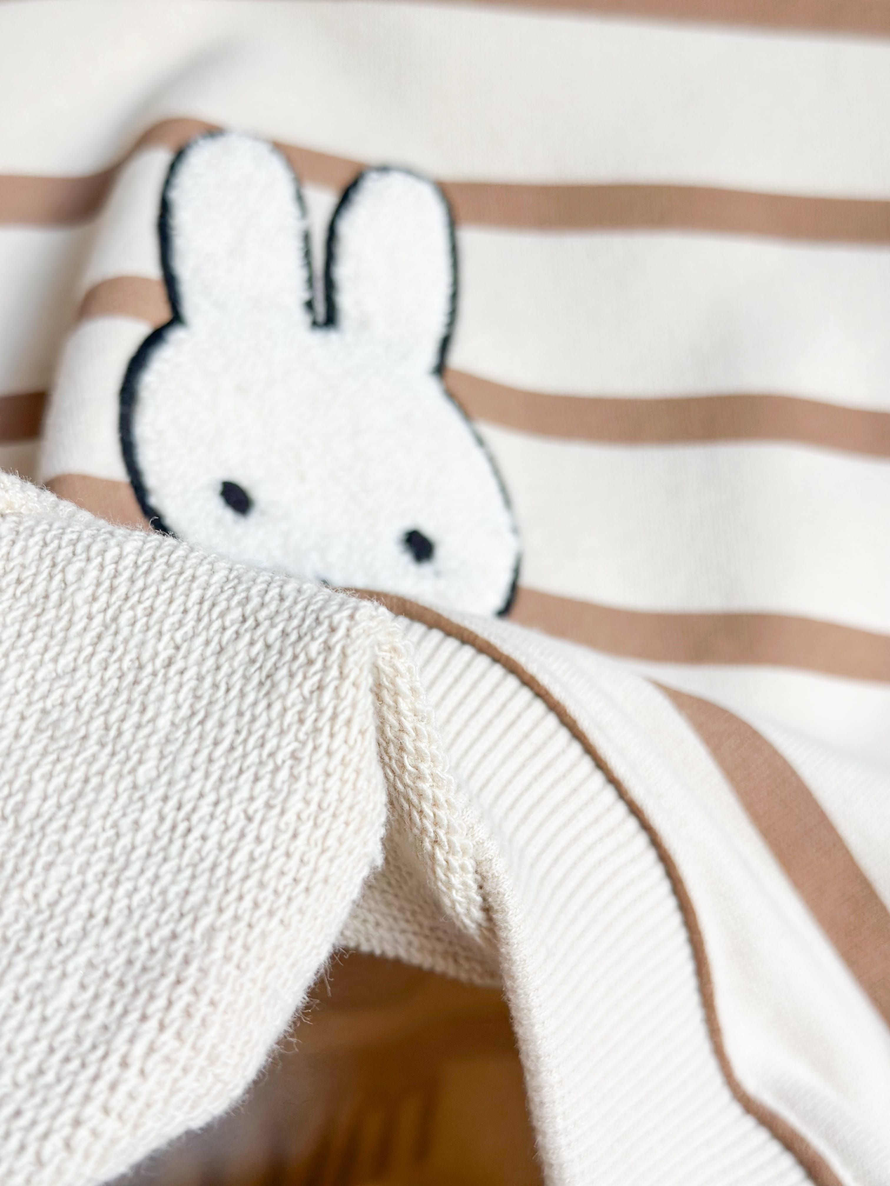 MIFFY Süzene Nakışlı Sweatshirt ve Tayt Takım