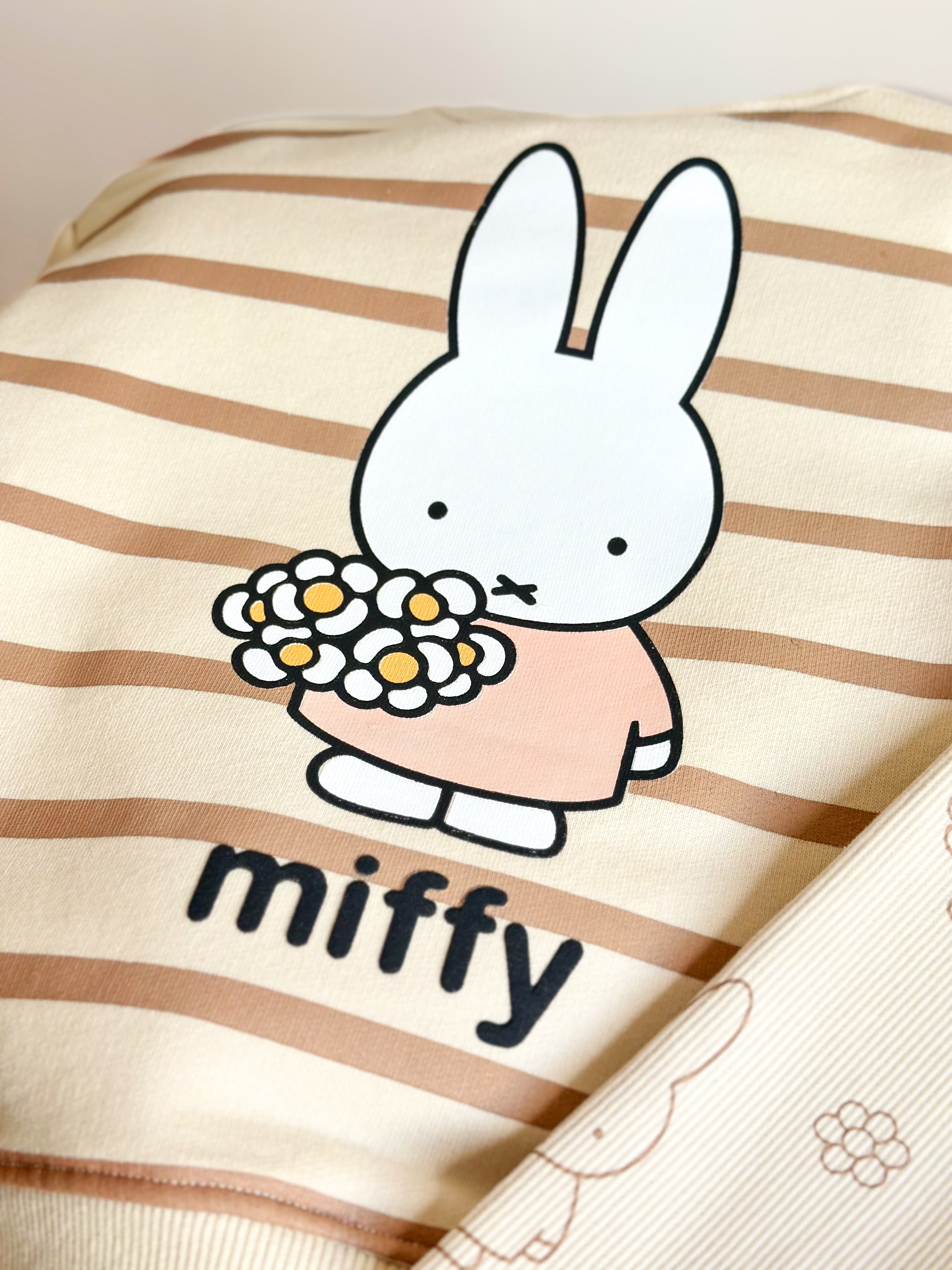 MIFFY Süzene Nakışlı Sweatshirt ve Tayt Takım