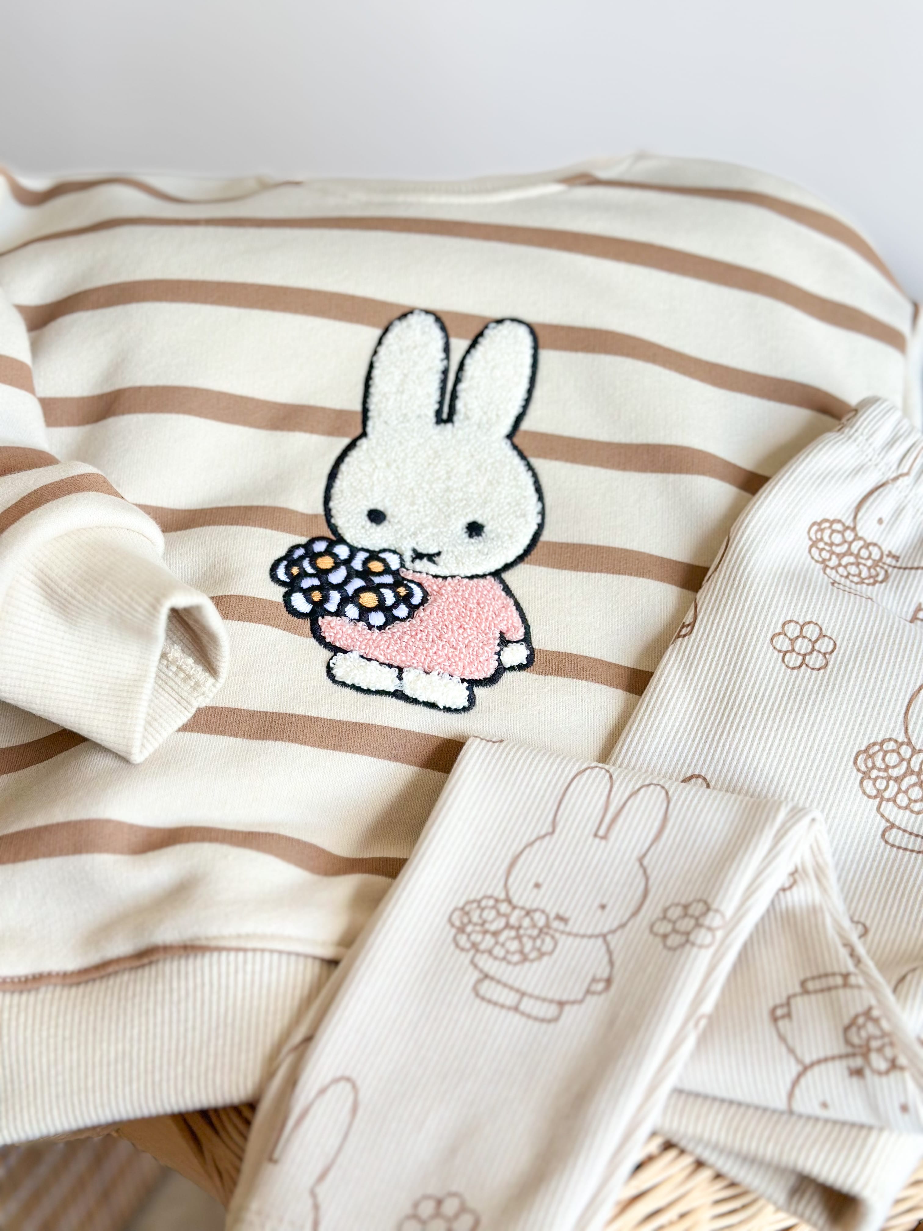MIFFY Süzene Nakışlı Sweatshirt ve Tayt Takım
