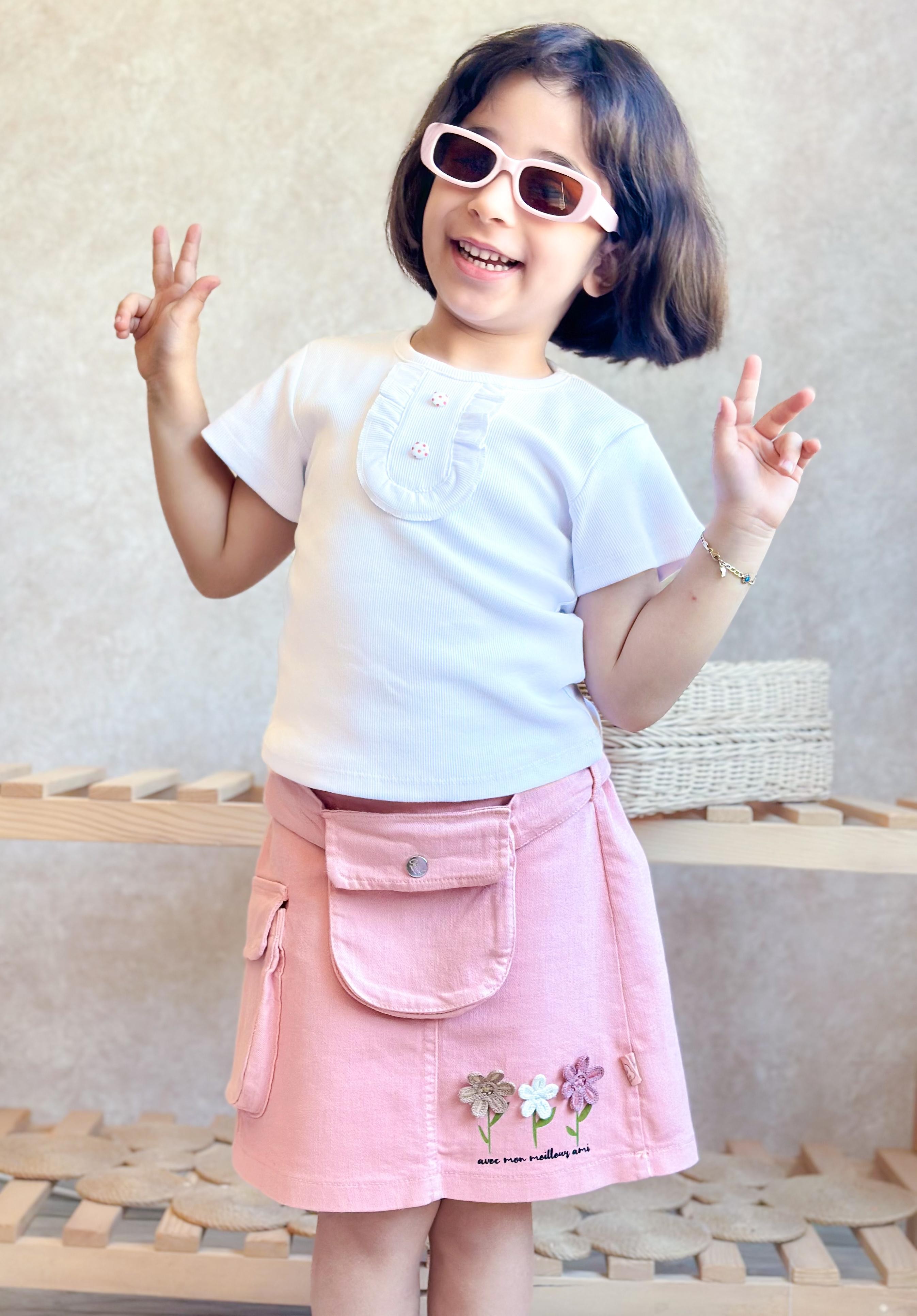 Çanta Detaylı 3 Boyutlu Denim Etek ve T-Shirt Kız Çocuk Takım