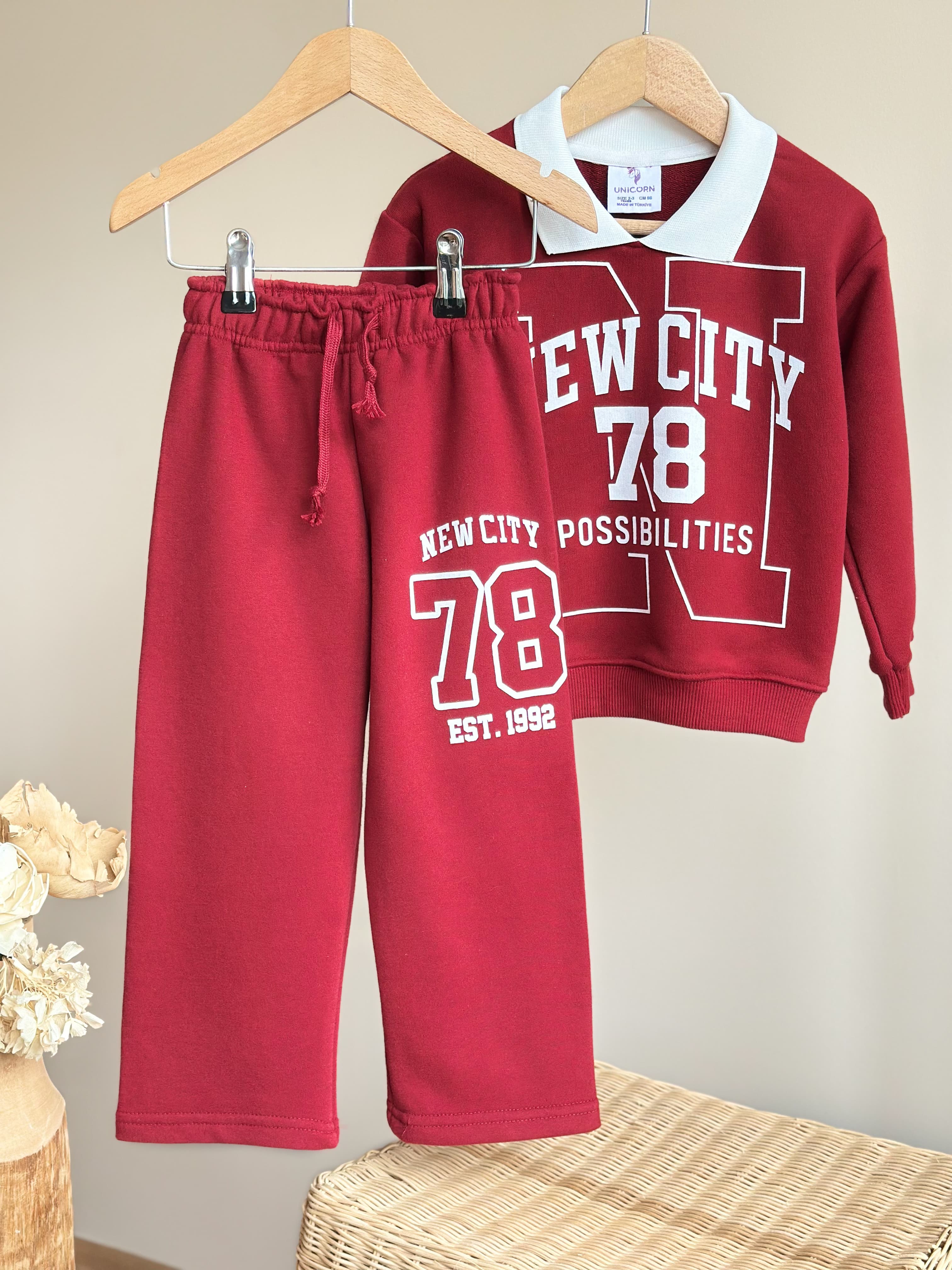 COLLEGE TEAM Yaka Detaylı Sweatshirt ve Tayt Takım 