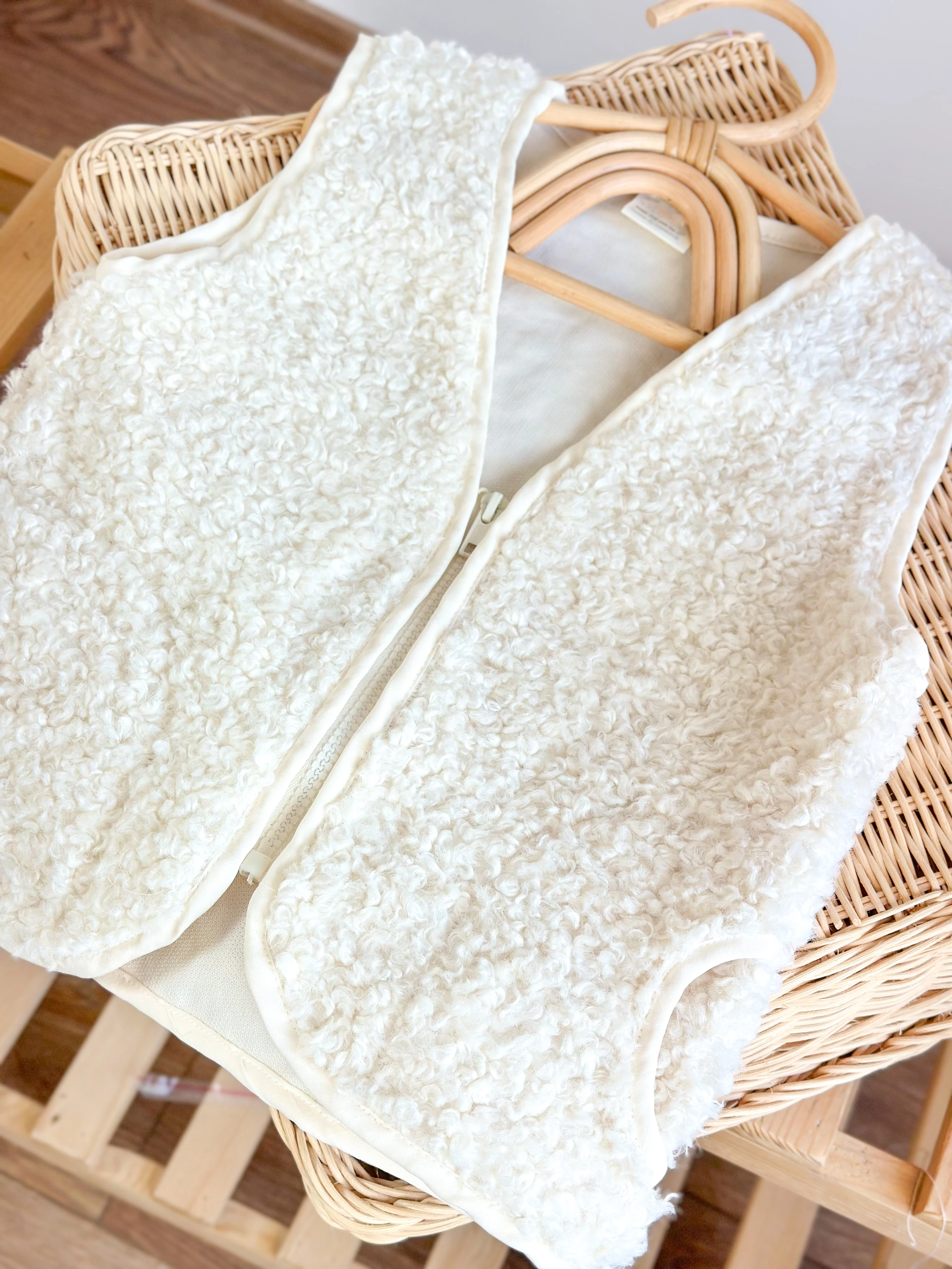 HOGGET Yumuşak Dokulu Yelek-Ekru