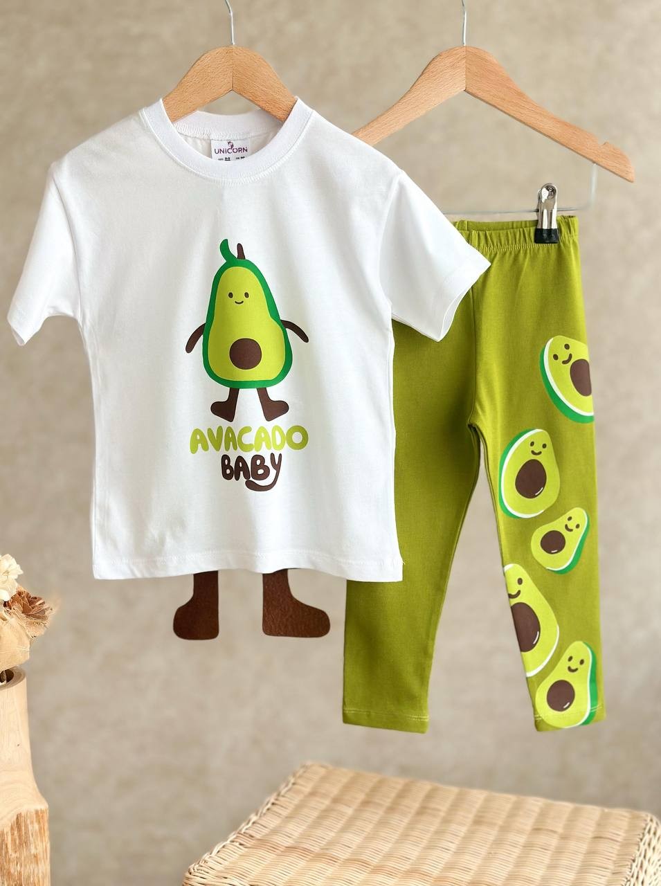 AVOCADO Baby 3 Boyutlu T-Shirt ve Tayt akım
