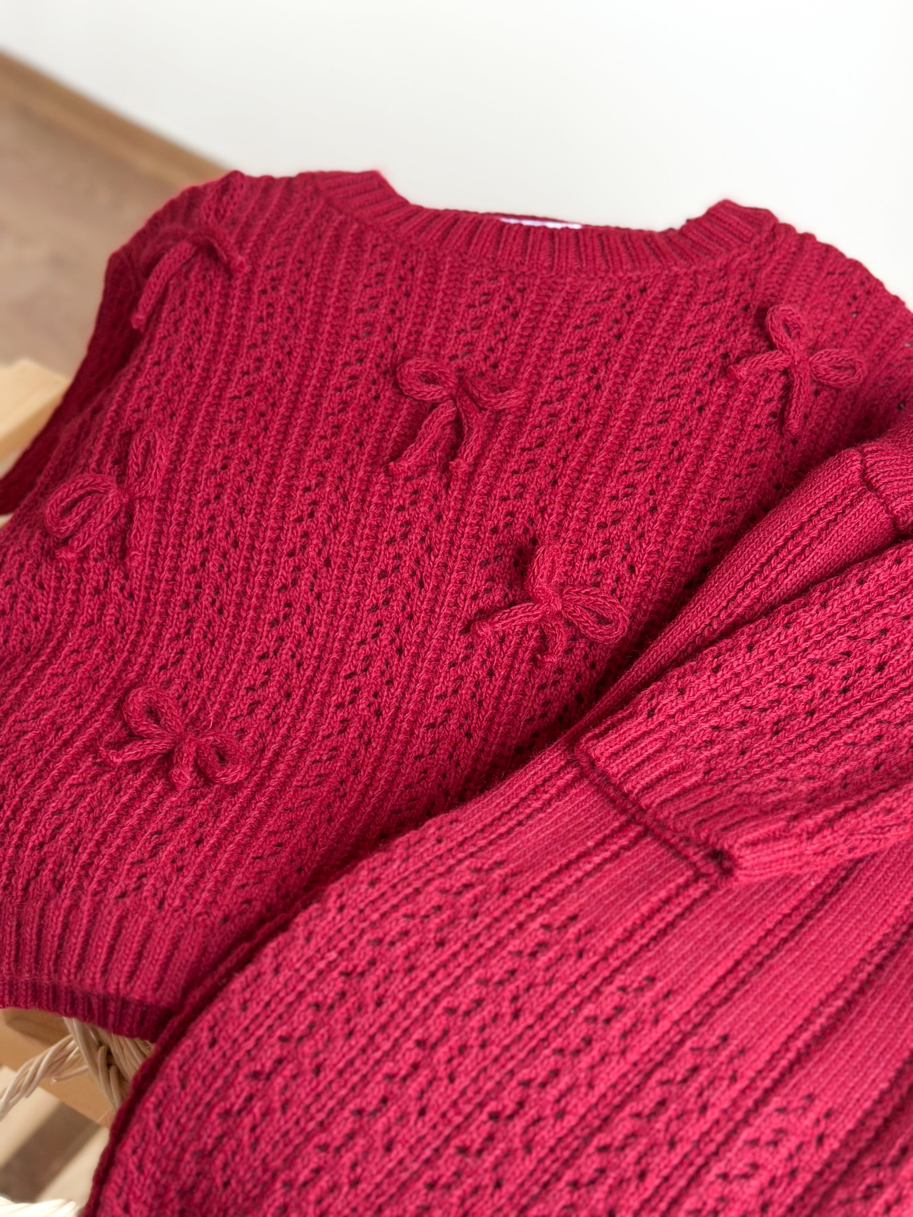 Fiyonk Detaylı ve Nakışlı Triko ve Beli Lastikli Triko Pantolon Takım - Bordo