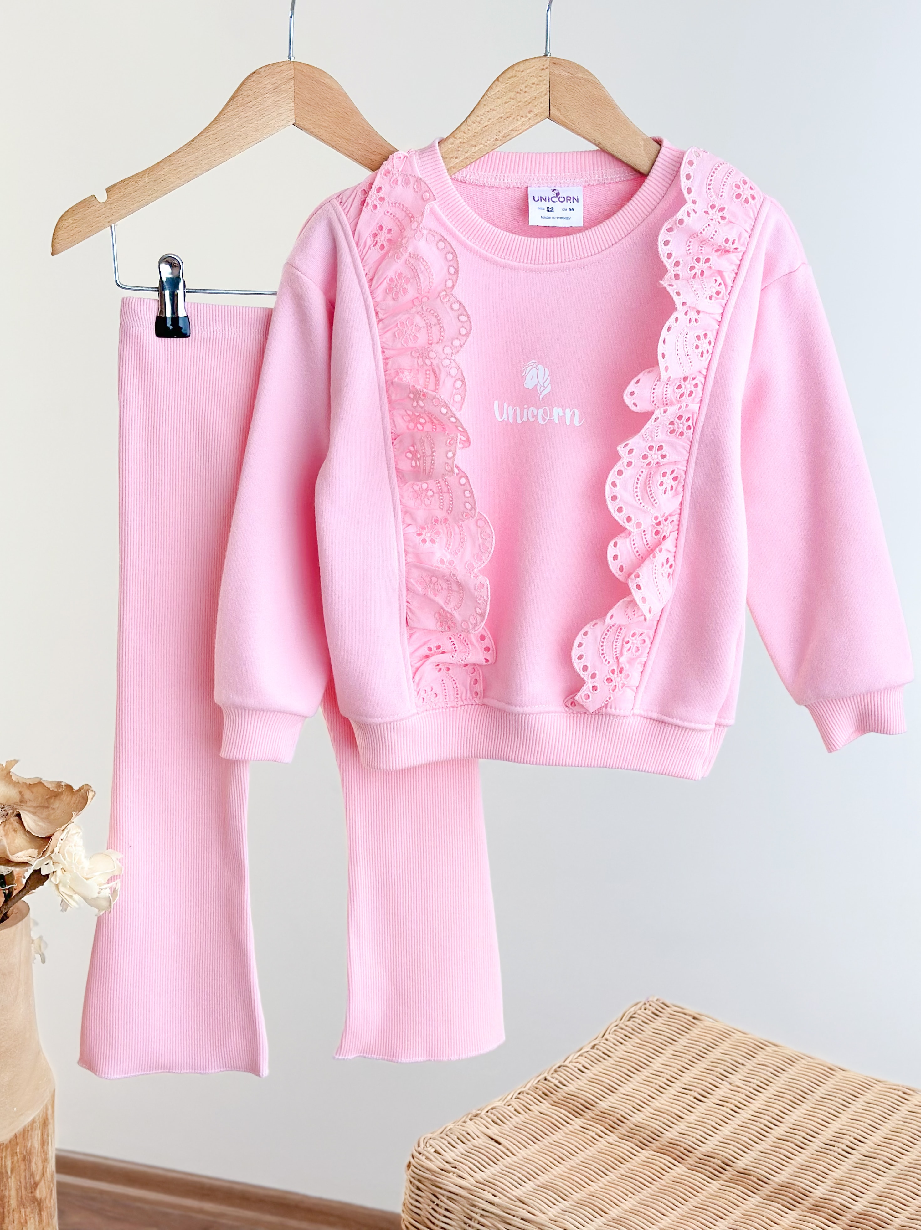 PİTTO PINK Fırfır Dantel Detaylı Sweatshirt ve Tayt Takım