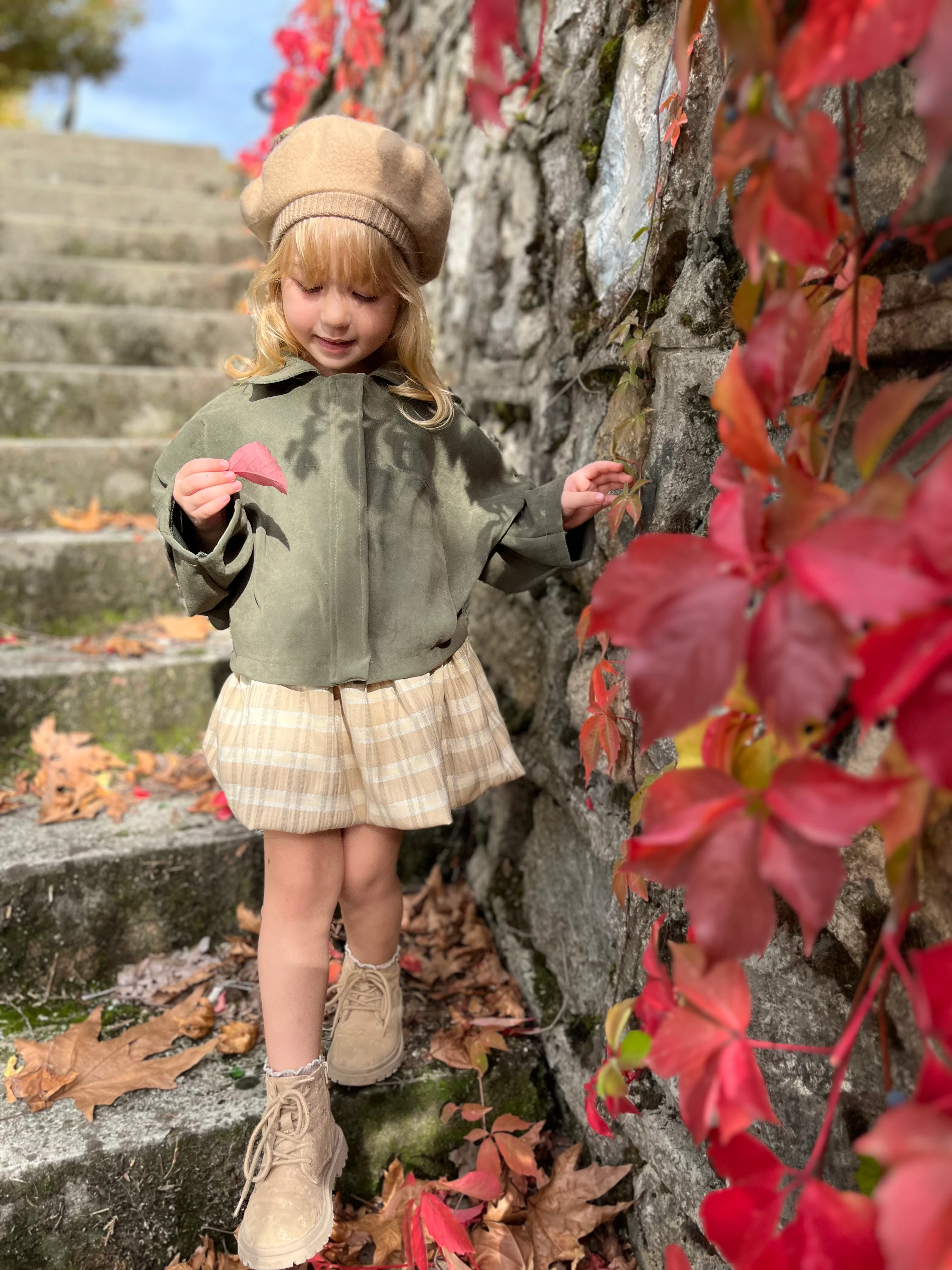 ADA Süet Görünümlü Bomber Ceket ve Gofre Etek Kız Çocuk Takım