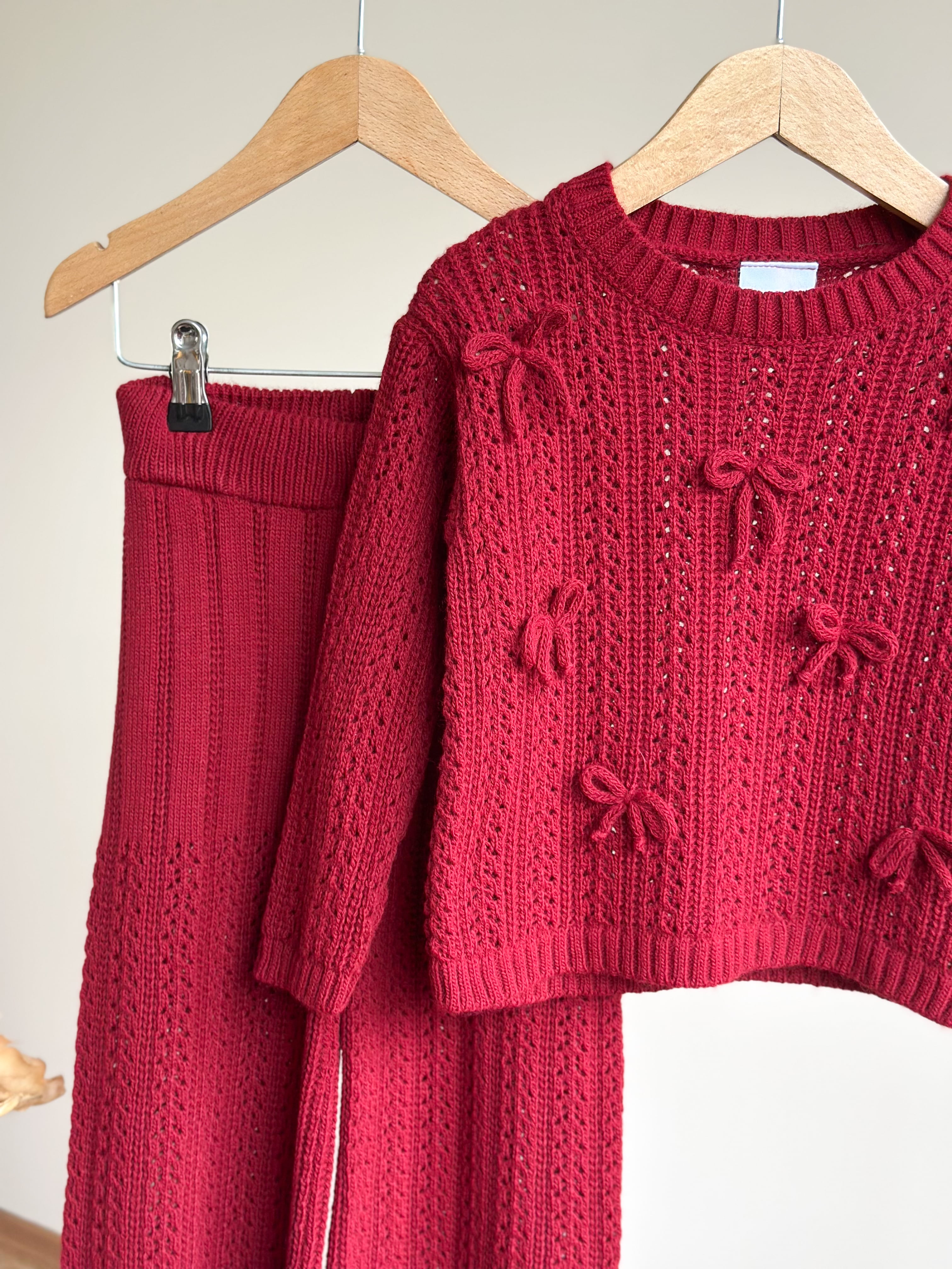 Fiyonk Detaylı ve Nakışlı Triko ve Beli Lastikli Triko Pantolon Takım - Bordo