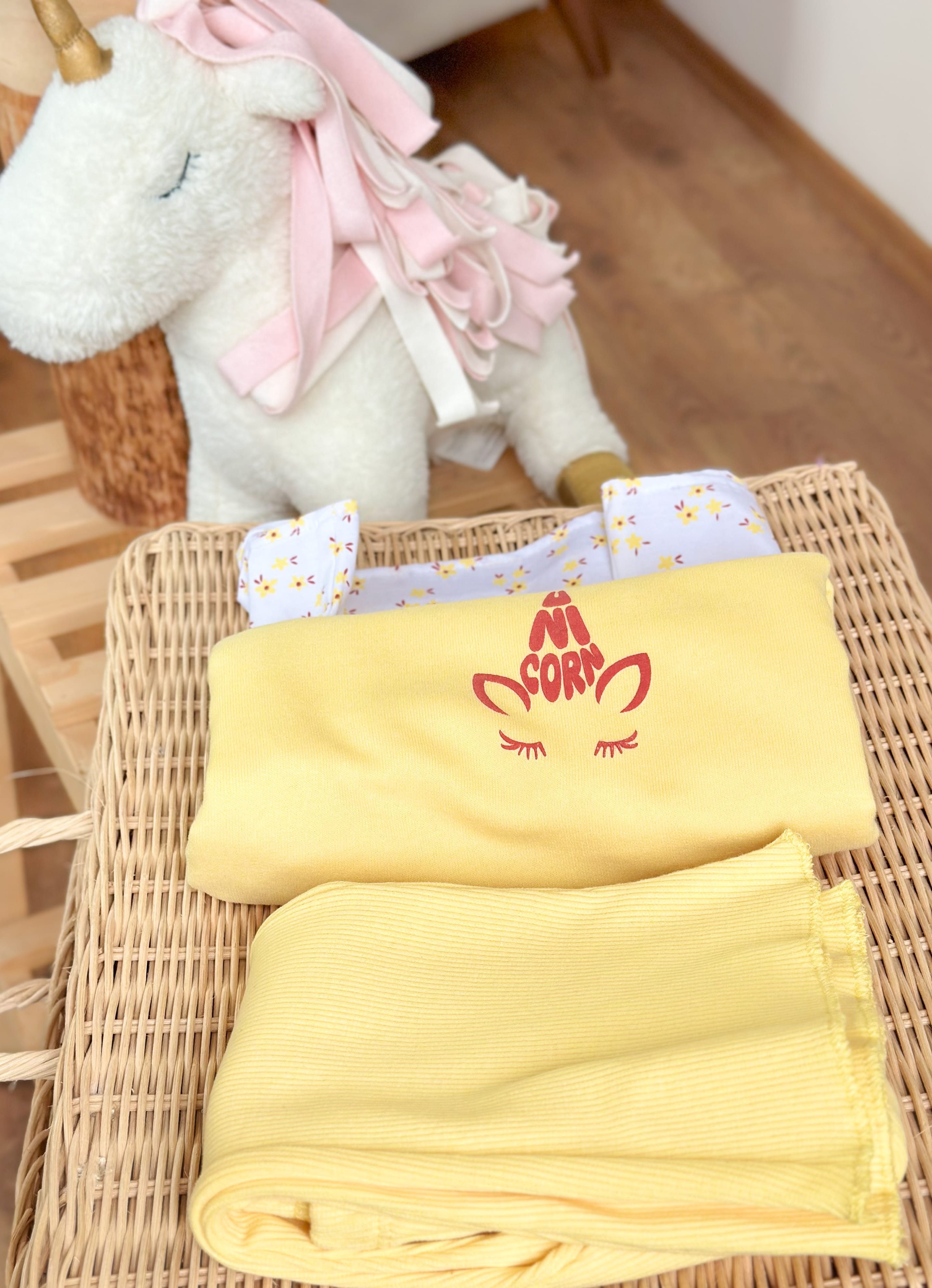 BUTTERYELLOW FLOWER Gömlek Detaylı Sweatshirt ve İspanyol Paça Tayt Takım 