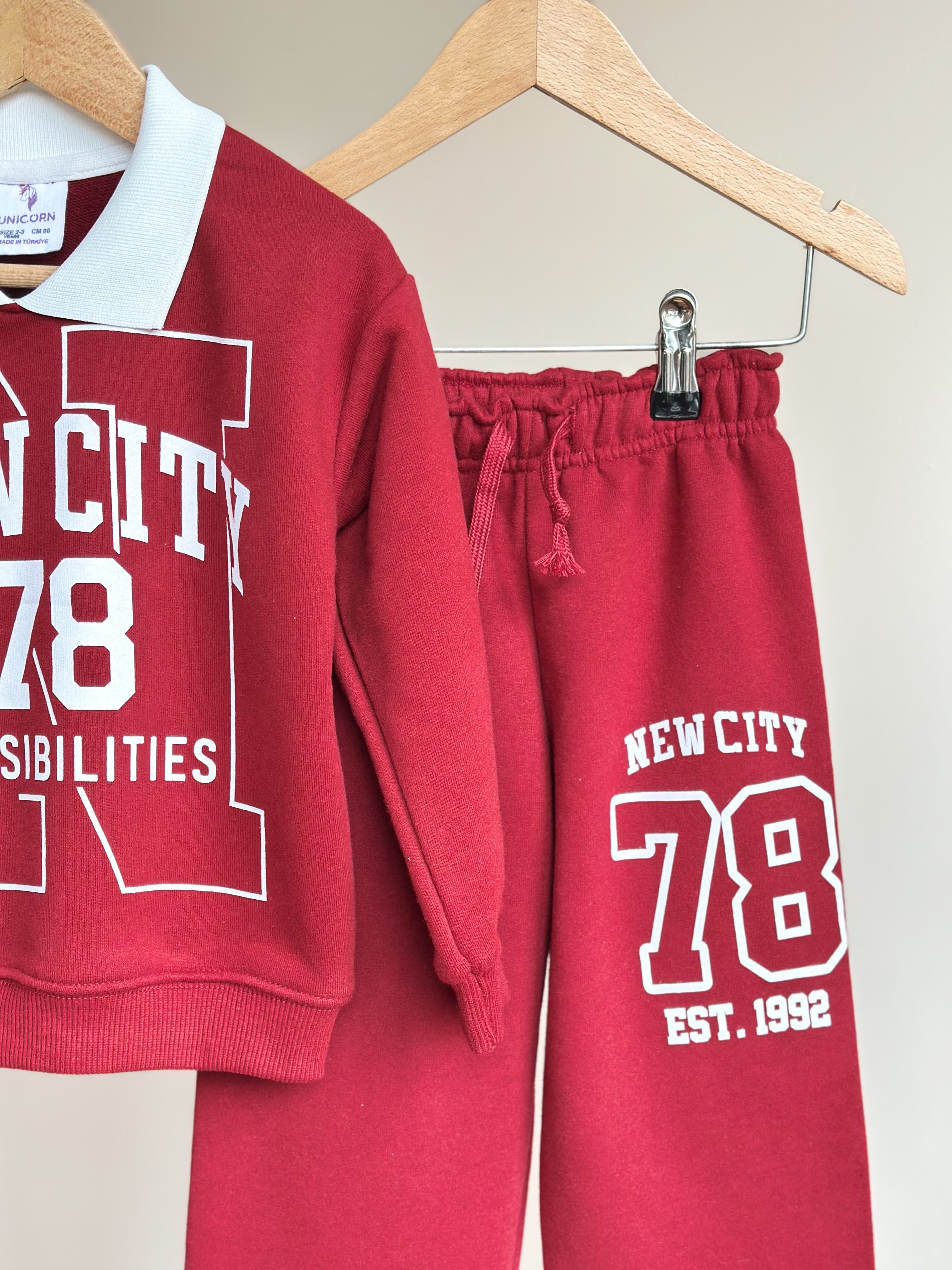 COLLEGE TEAM Yaka Detaylı Sweatshirt ve Tayt Takım 