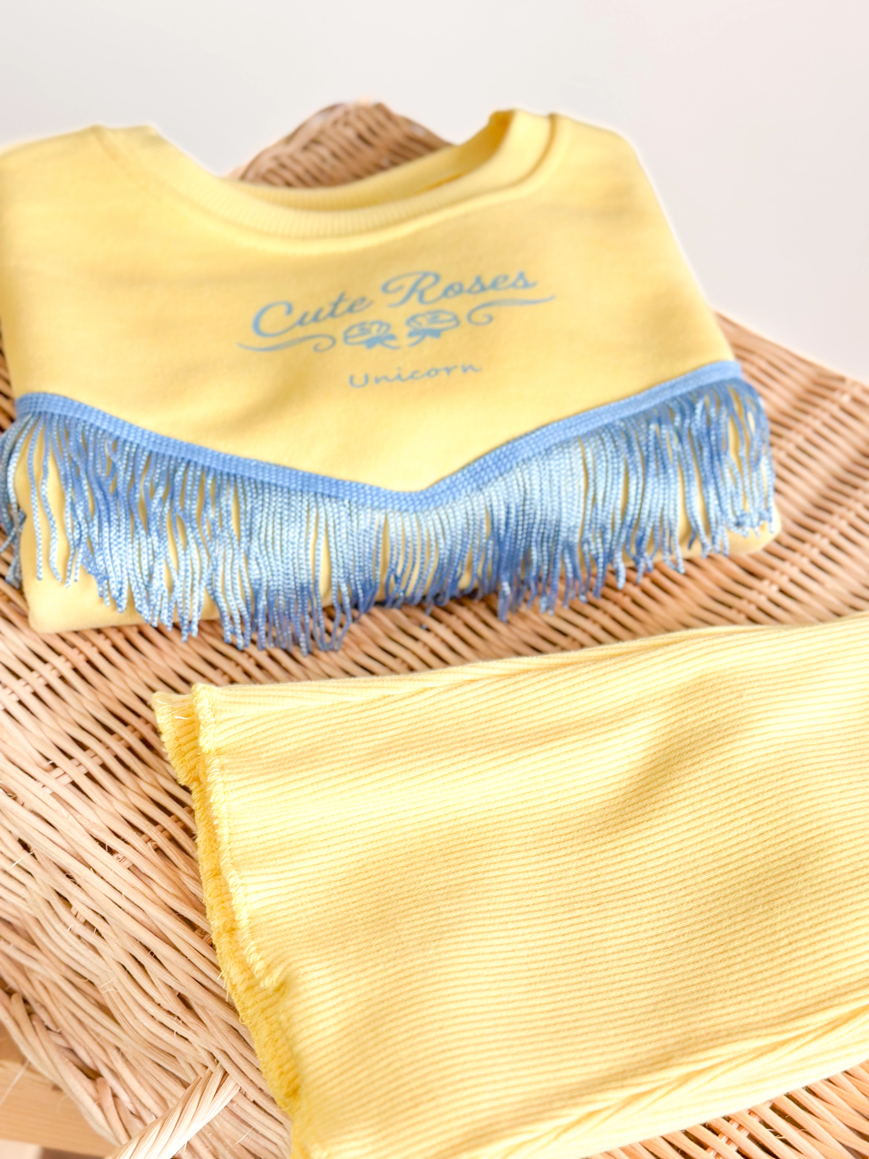 DONELLA Butterflow Püskül Detaylı Sweatshirt ve İspanyol Paça Tayt Takım 