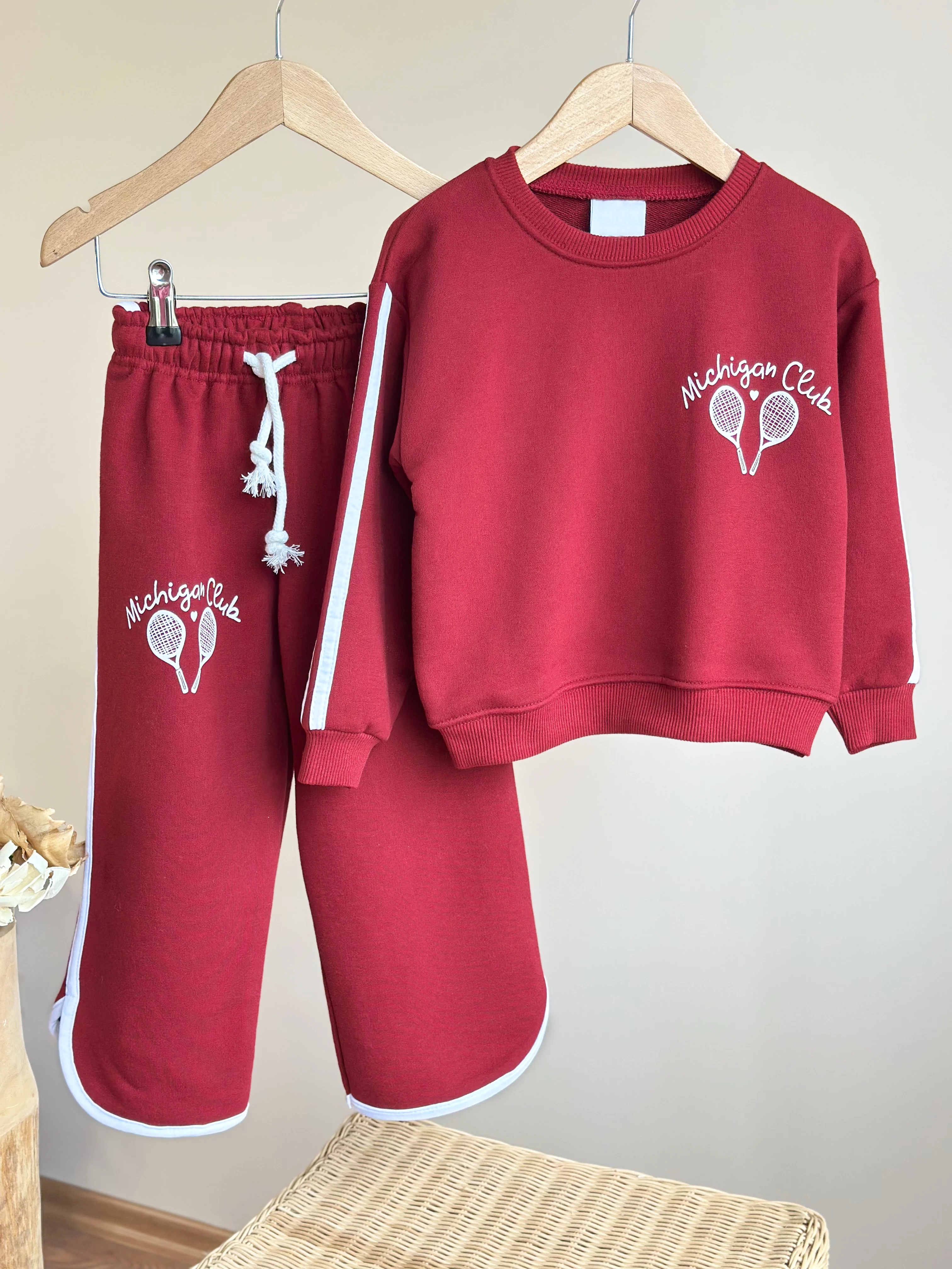 MICHIGAN CLUB Biye Detaylı Sweatshirt ve 3 İplik Eşofman Takım