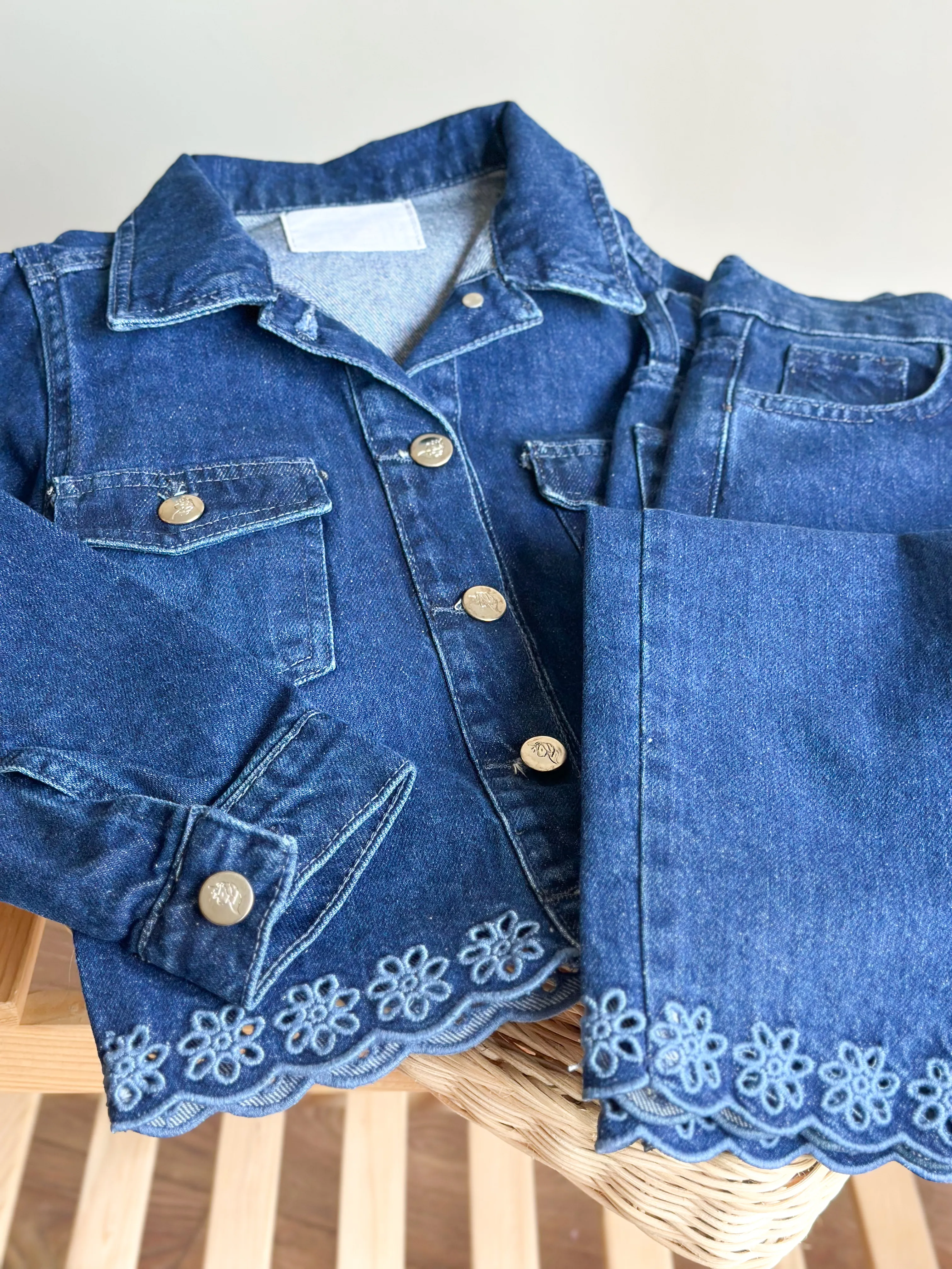 Yeni Sezon Nakış Detaytlı Kot Denim Takım