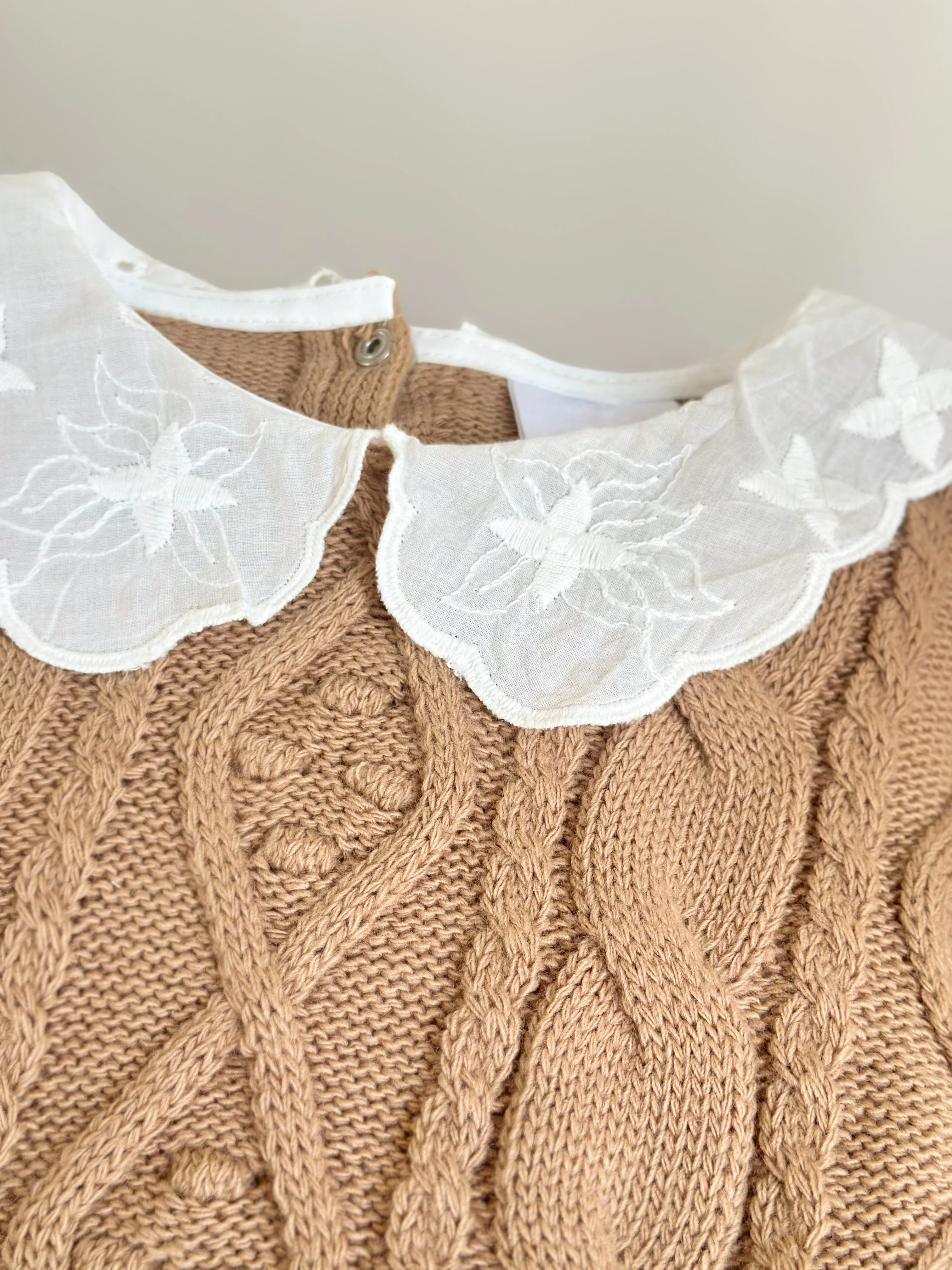 Yaka Detaylı Triko ve Triko Rahat Kalıp Pantolon-Kahverengi