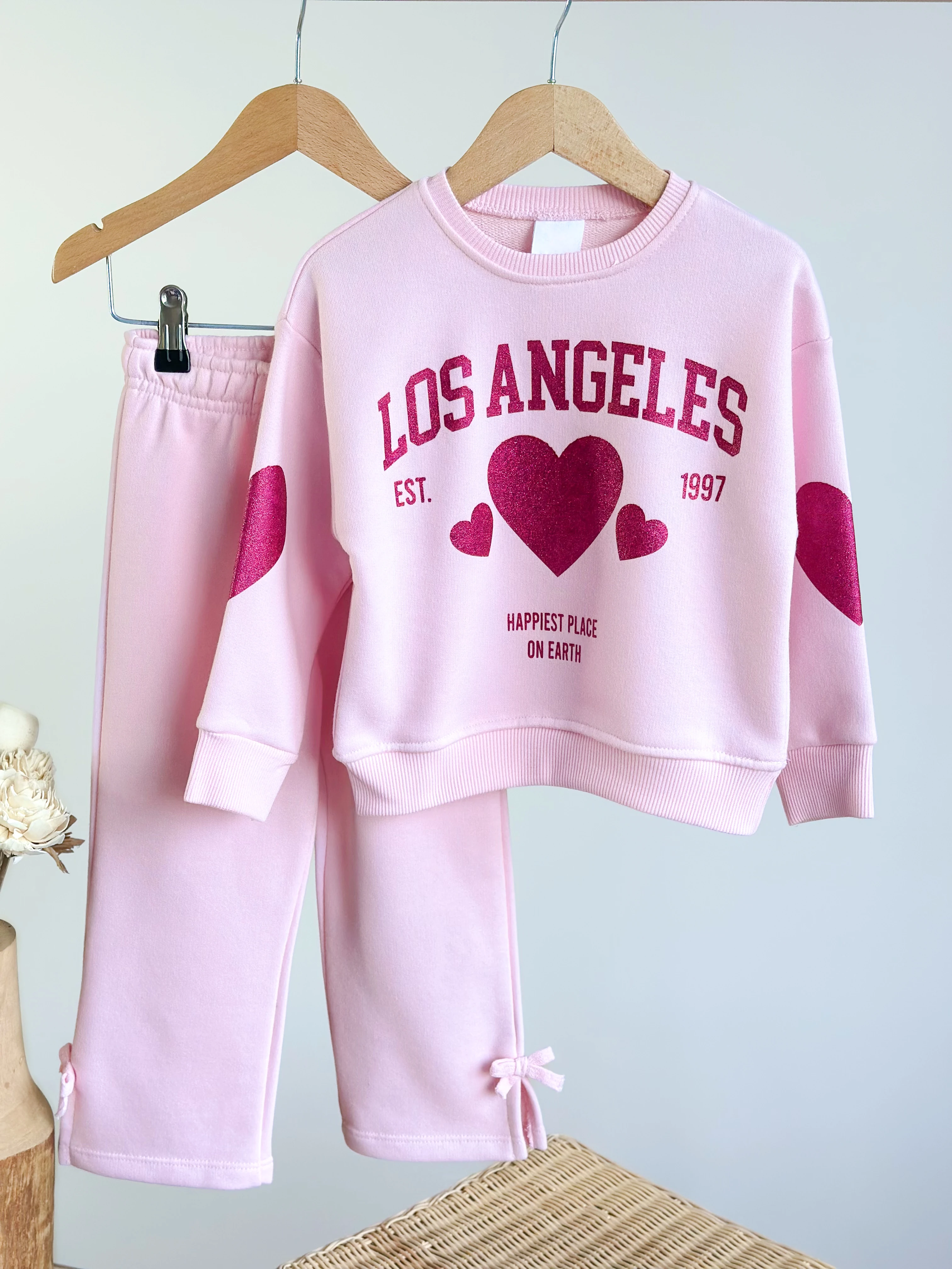 Kalp Baskılı Sweatshirt ve Fiyonk Detay Eşofman Takım