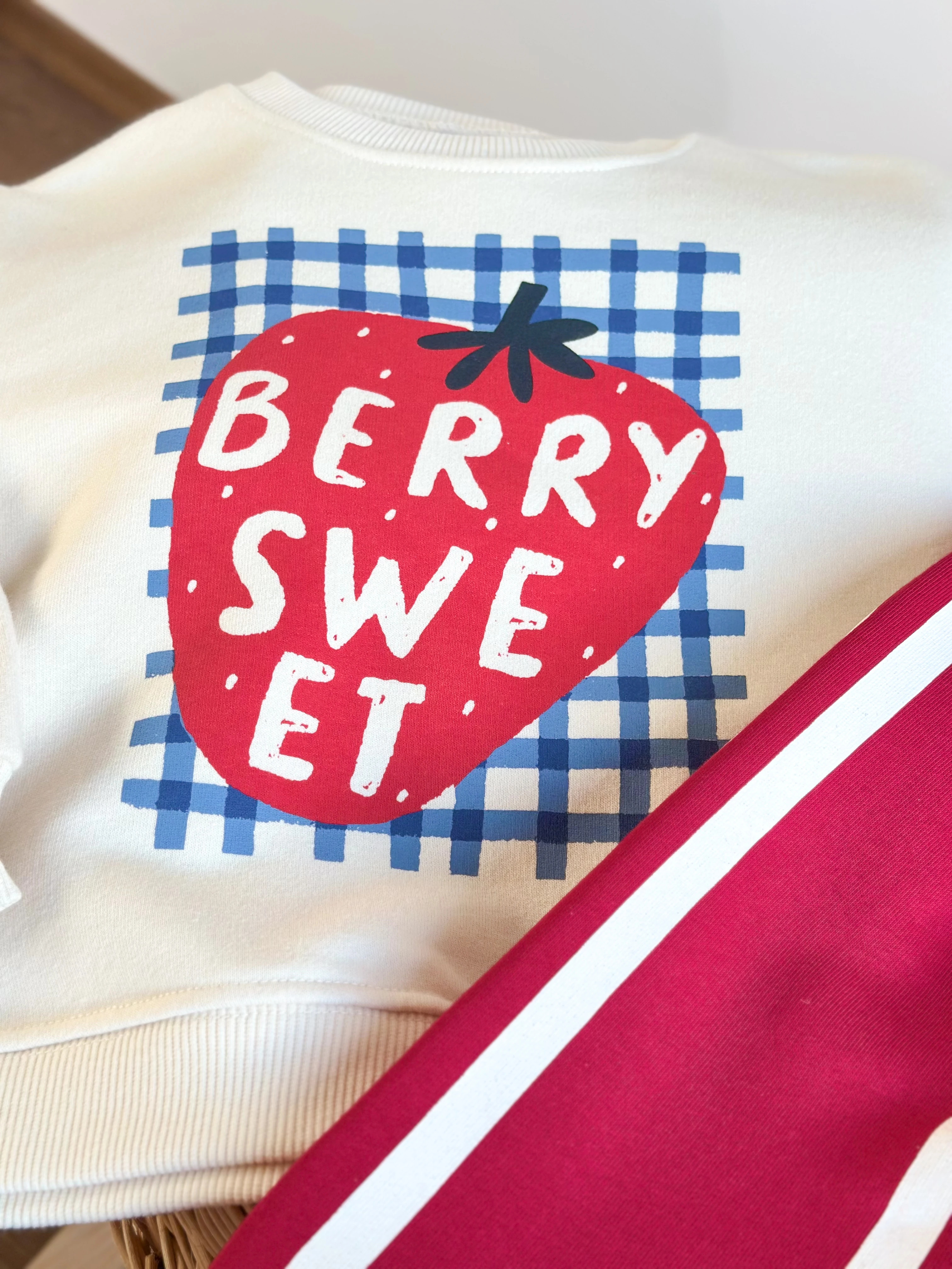 BERRY SWEET Baskılı Sweatshirt ve 3 İplik Pantolon Takım