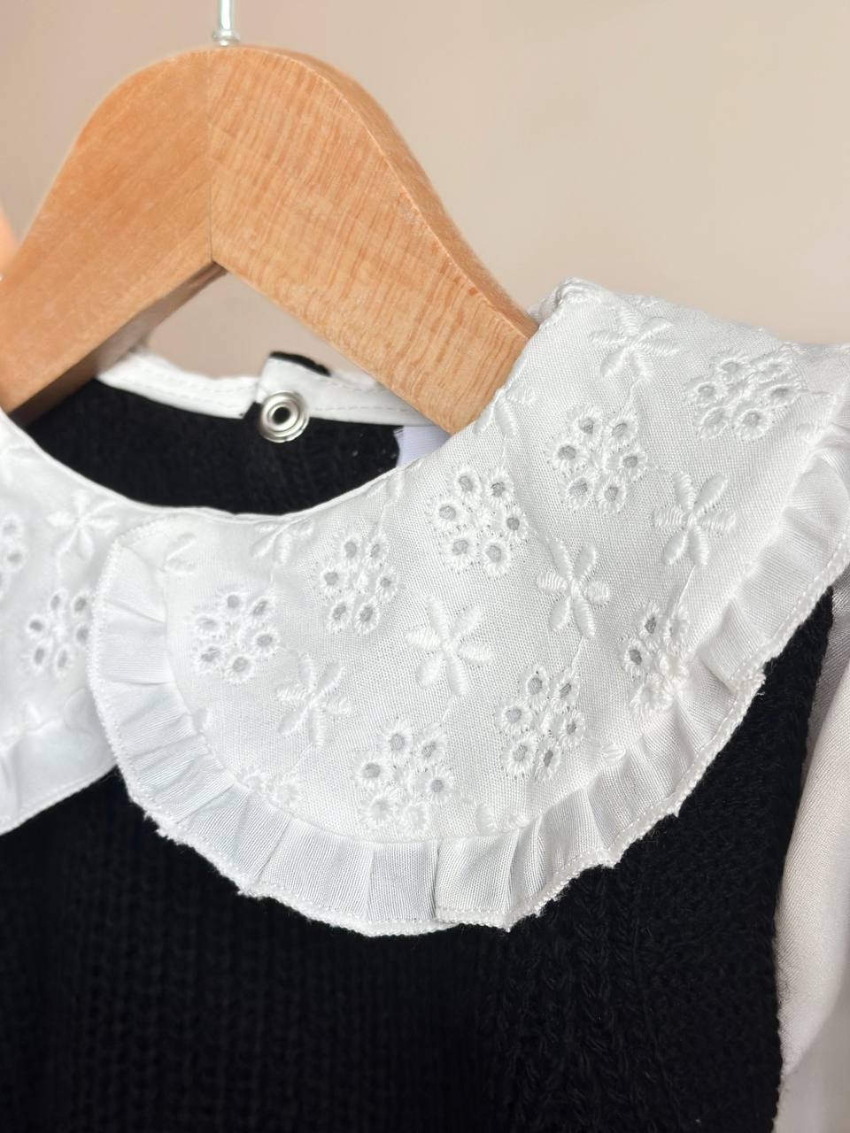 Nakışlı Yaka ve Gömlek Detaylı Triko ve İspanyol Paça Tayt Takım 