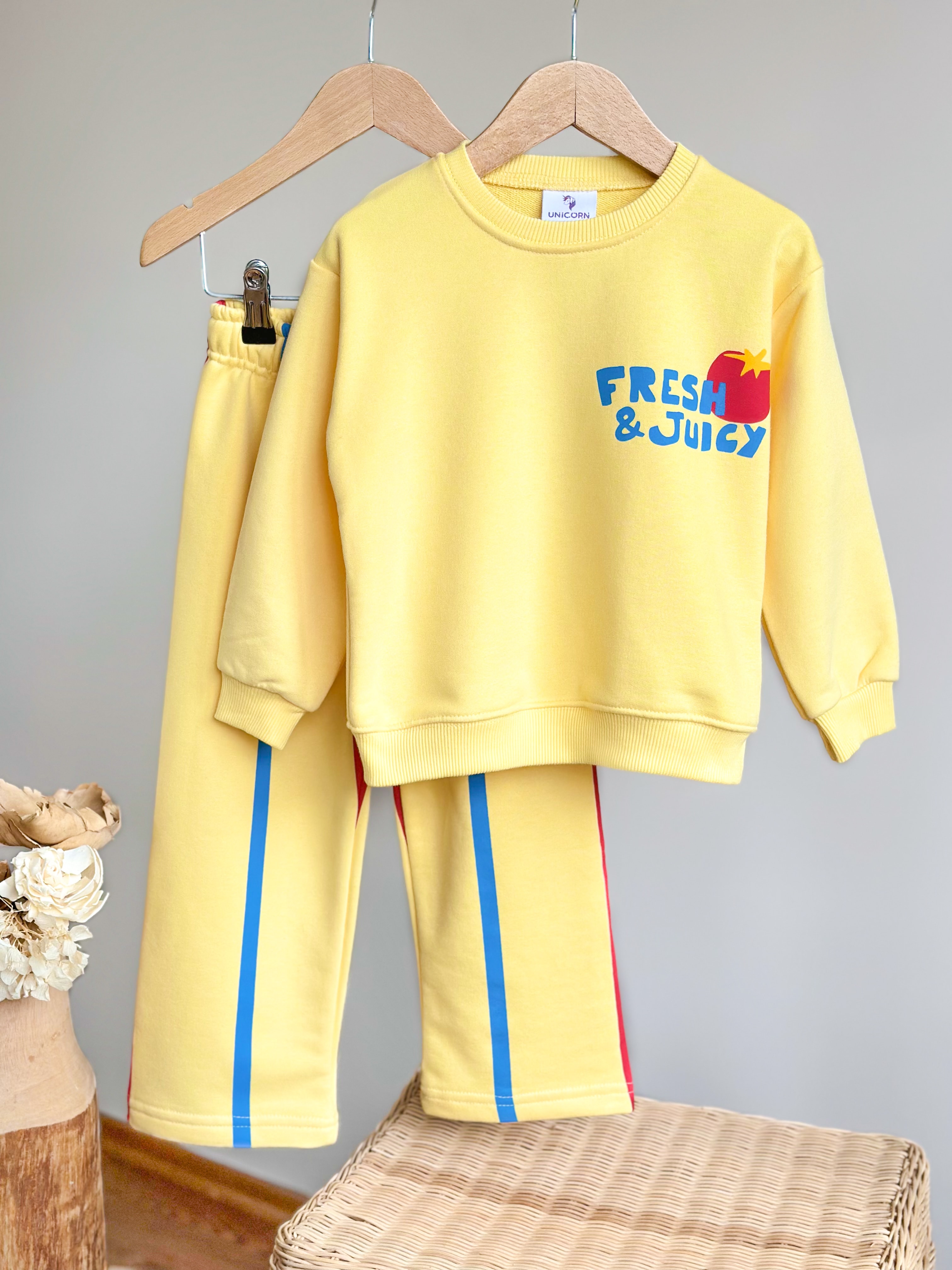 FRESH & JUİCY BASKILI Sweatshirt ve 3 İplik Alt Eşofman Takım-Sarı