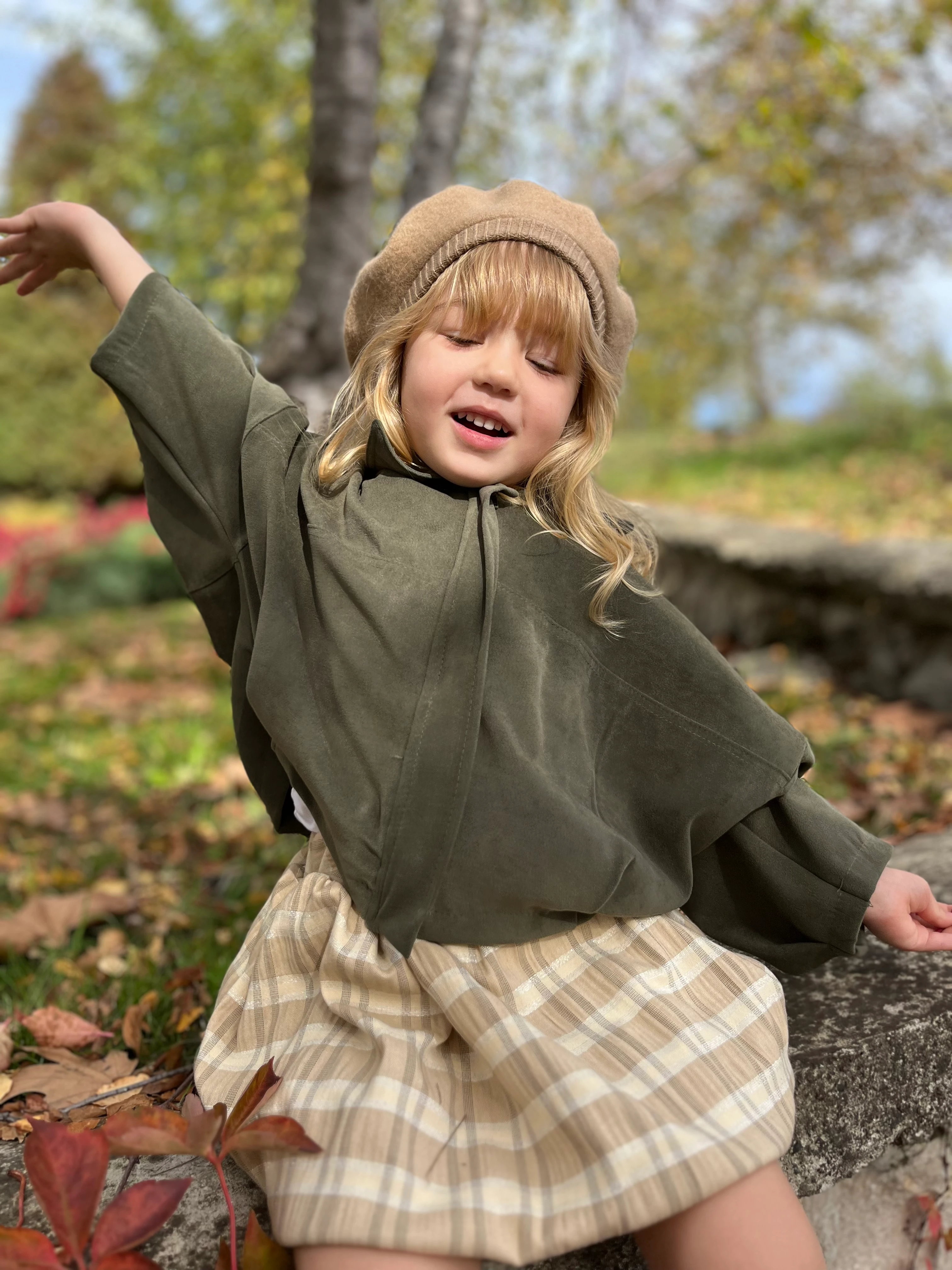 ADA Süet Görünümlü Bomber Ceket ve Gofre Etek Kız Çocuk Takım