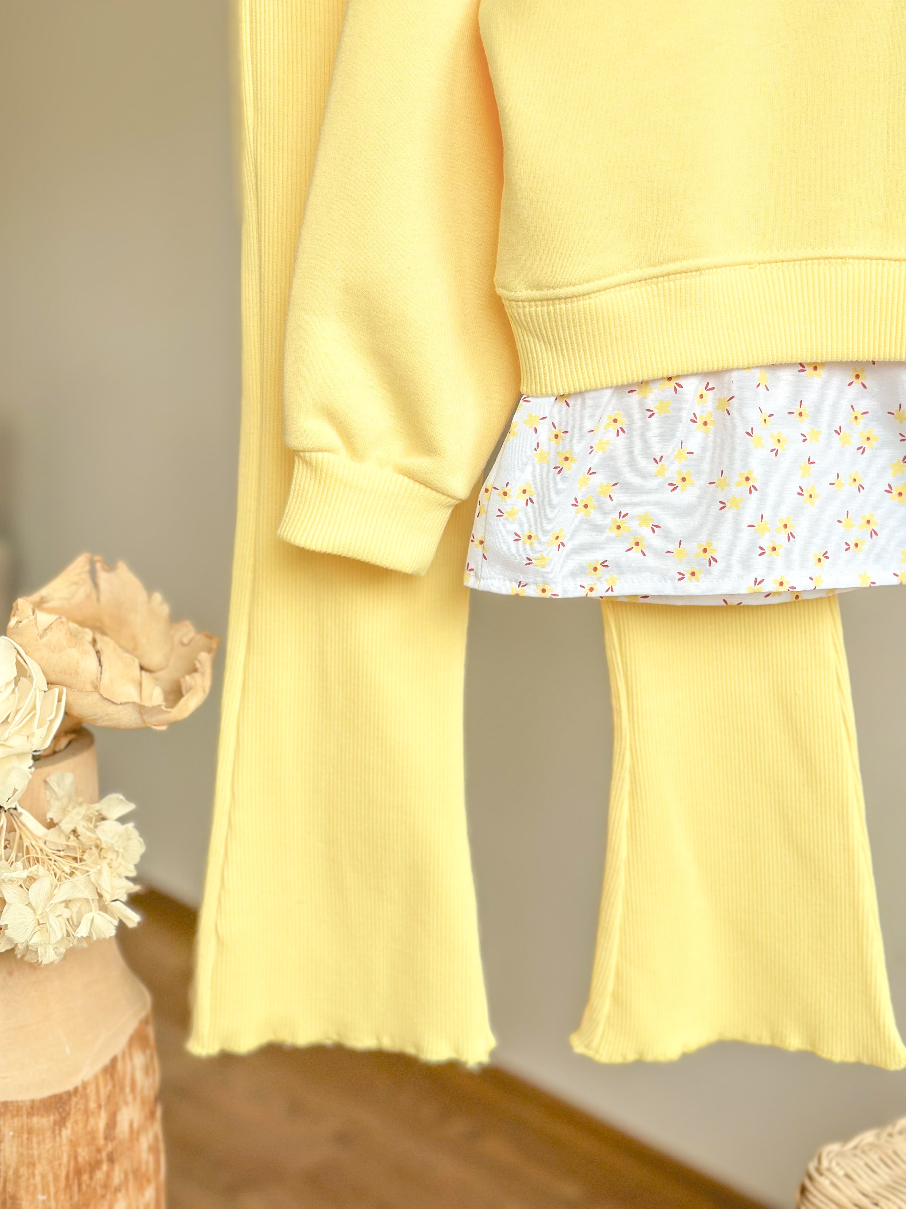 BUTTERYELLOW FLOWER Gömlek Detaylı Sweatshirt ve İspanyol Paça Tayt Takım 