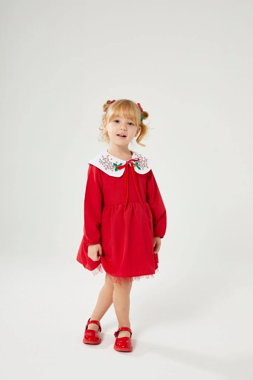 Nakış Yaka Kırmızı Kız Çocuk Elbisesi