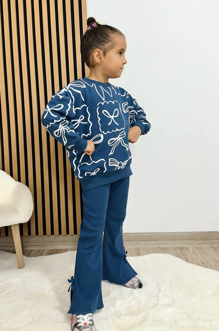 Fiyonk Detaylı Kız Çocuk Takım