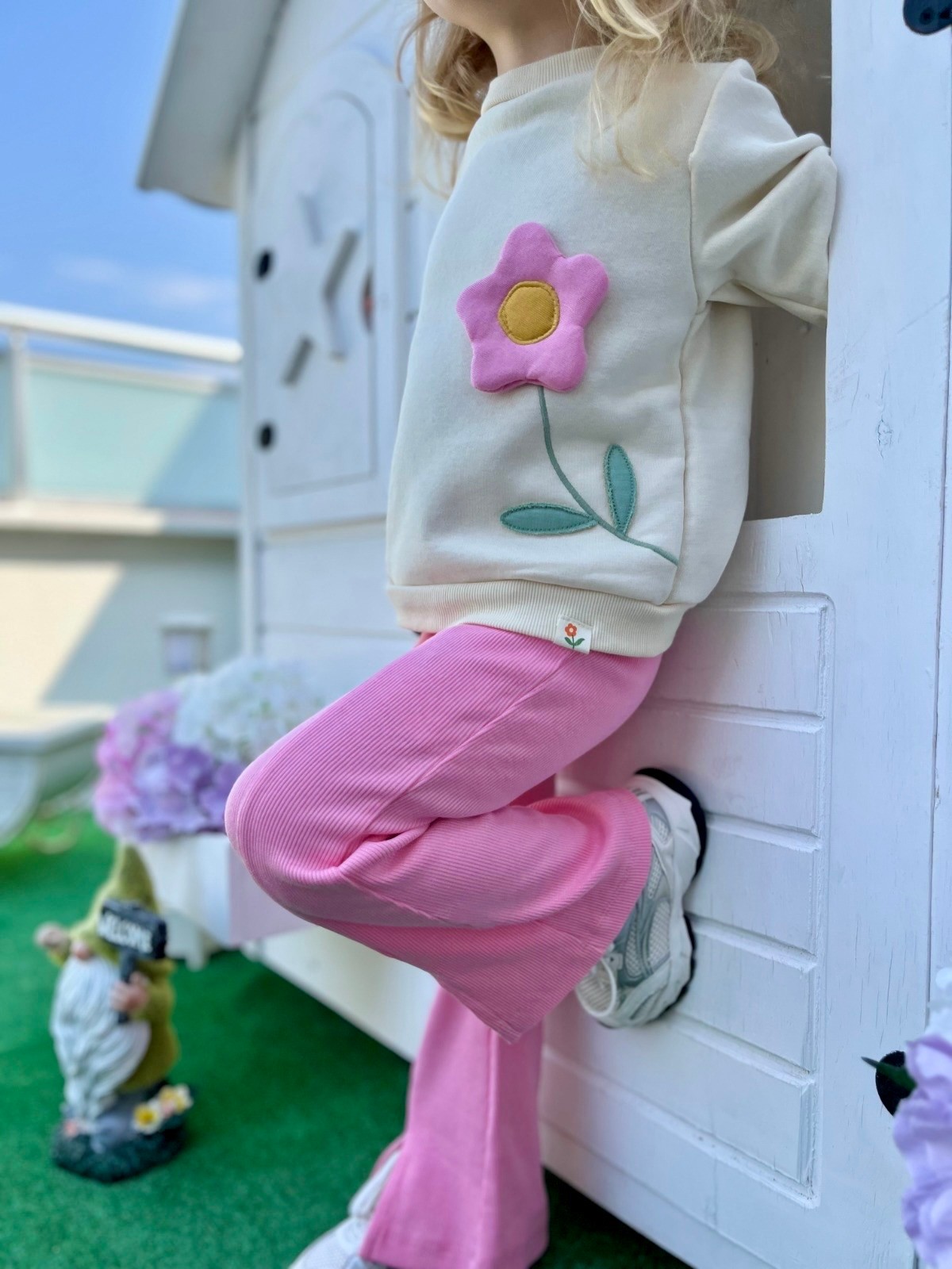 Çiçek Aplikeli Sweatshirt ve Tayt Kız Çocuk Takım