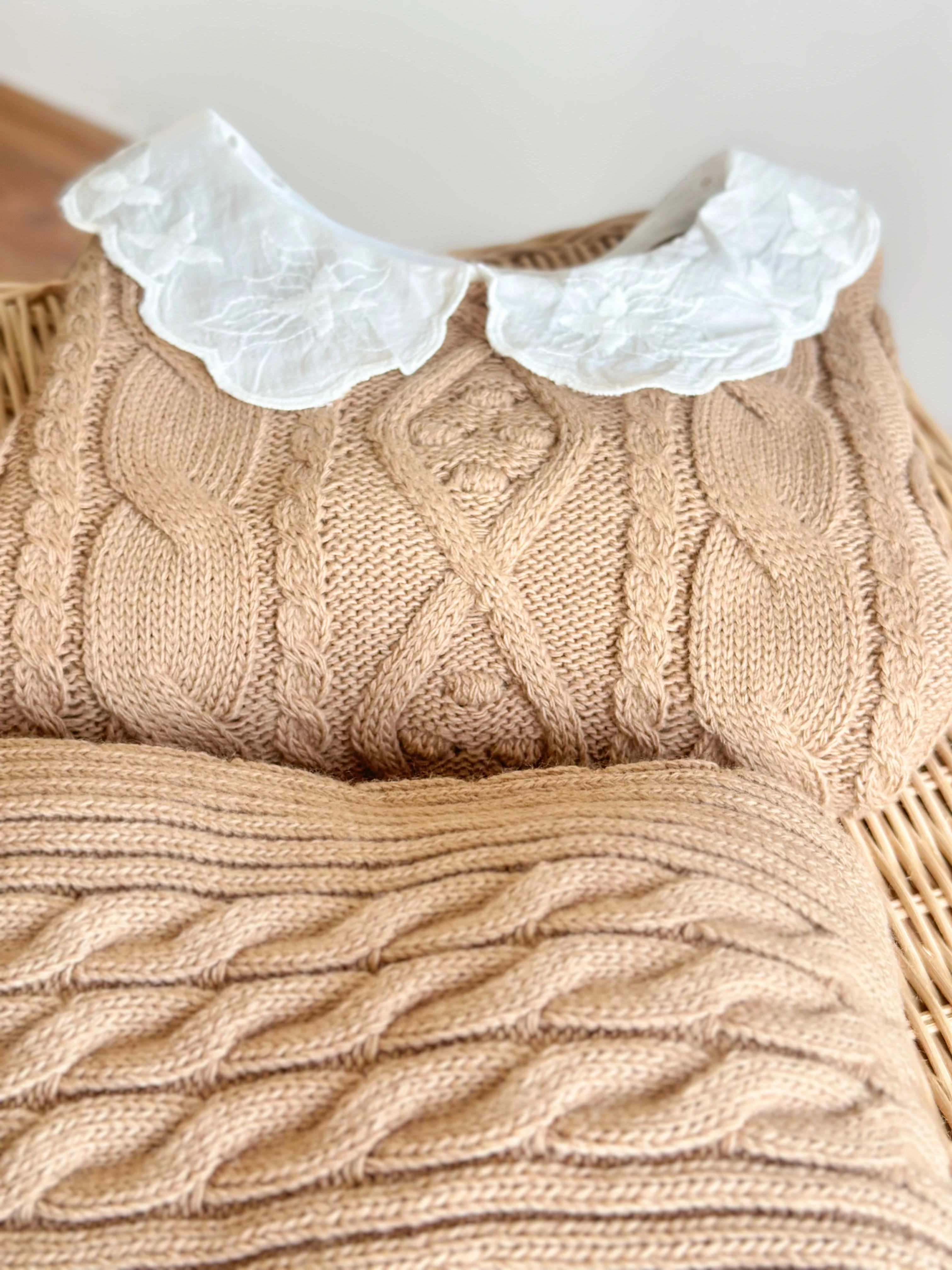 Yaka Detaylı Triko ve Triko Rahat Kalıp Pantolon-Kahverengi