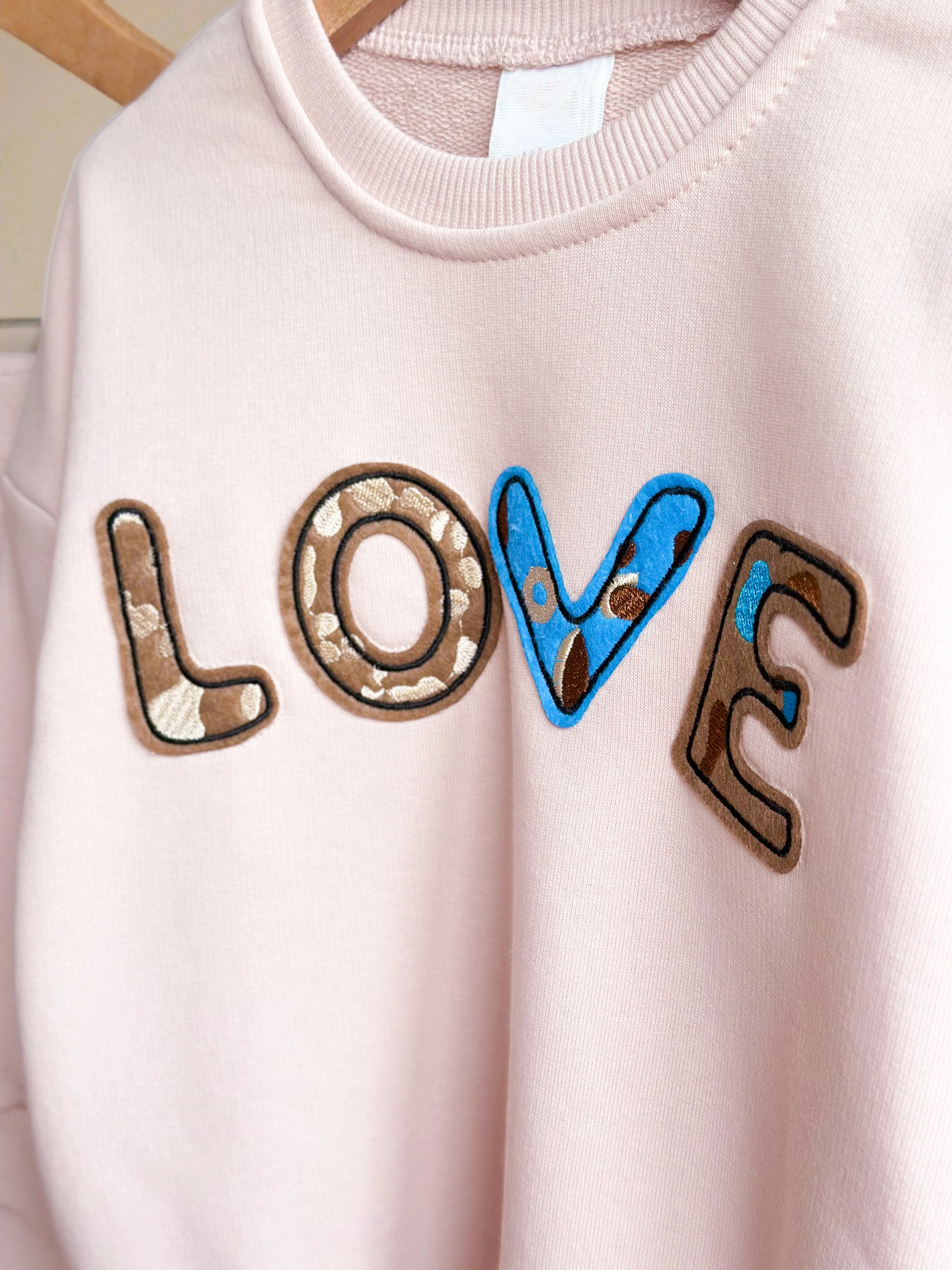 LOVE Baskılı Sweatshirt ve Tayt Takım