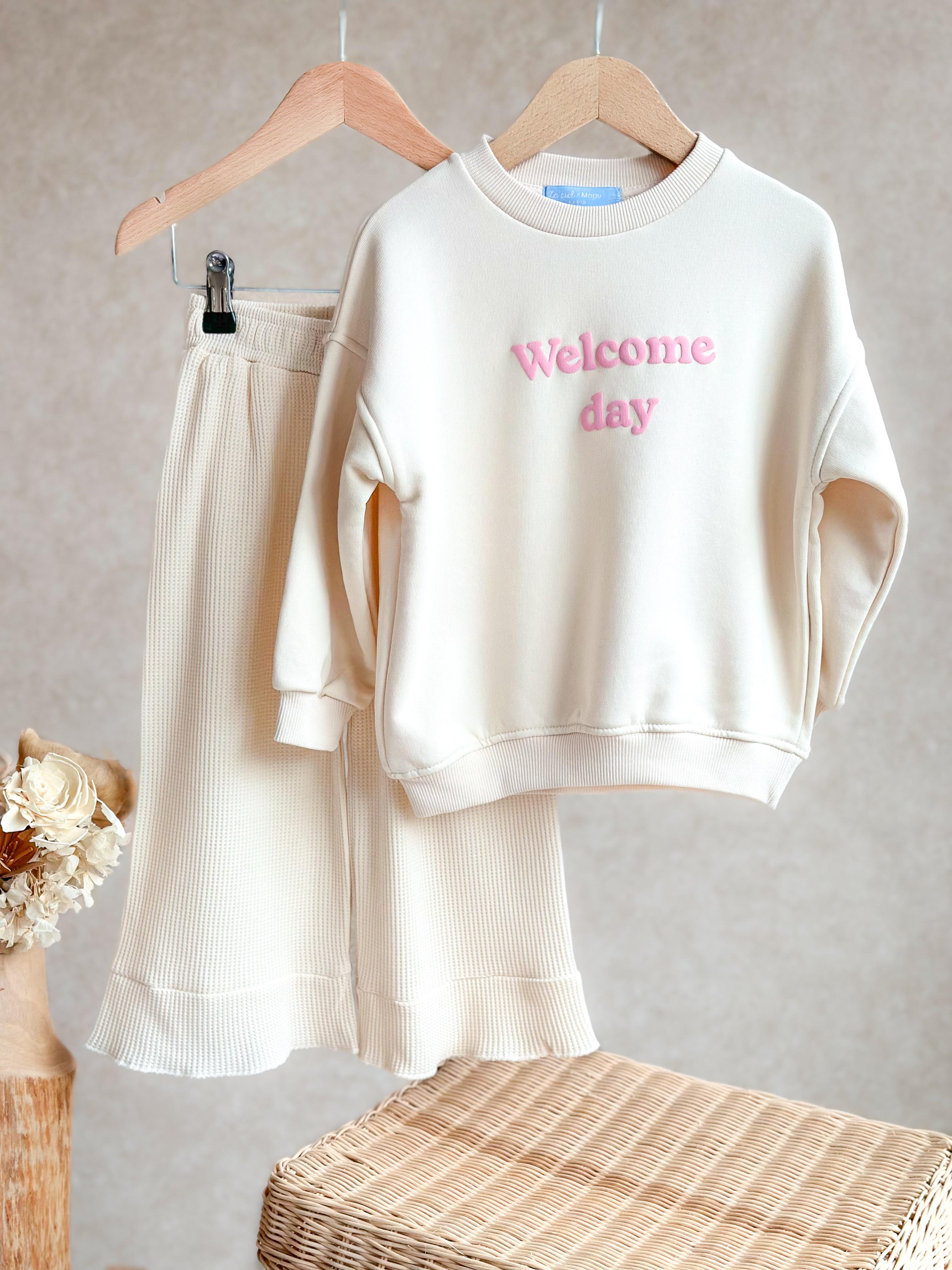 Wellcome Day Kız Çocuk Sweatshirt ve Pantolon Takım