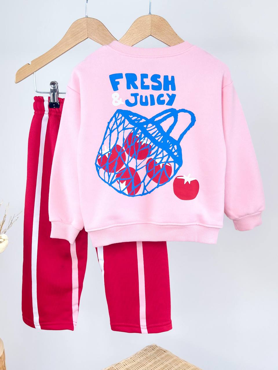 FRESH & JUİCY Baskılı Sweatshirt ve 3 İplik Alt Eşofman Takım 