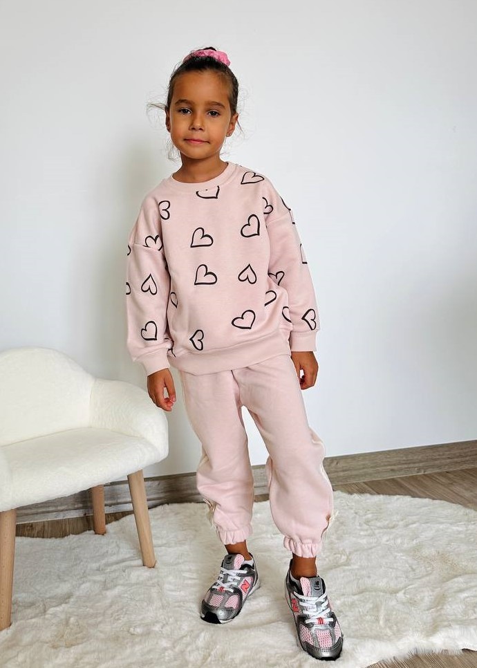 Kalp Baskılı Sweatshirt ve Şeritli Eşofman Takım