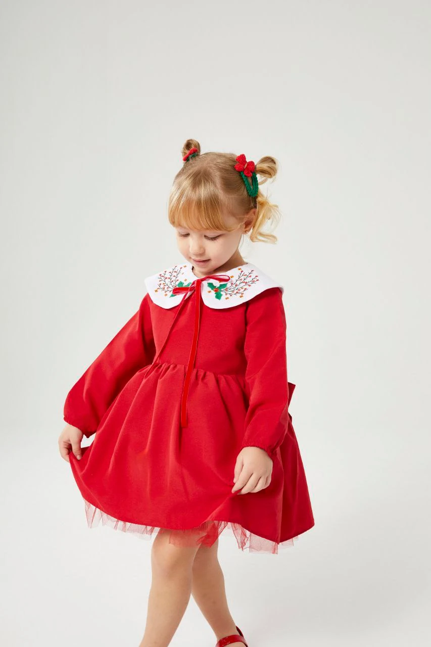 Nakış Yaka Kırmızı Kız Çocuk Elbisesi