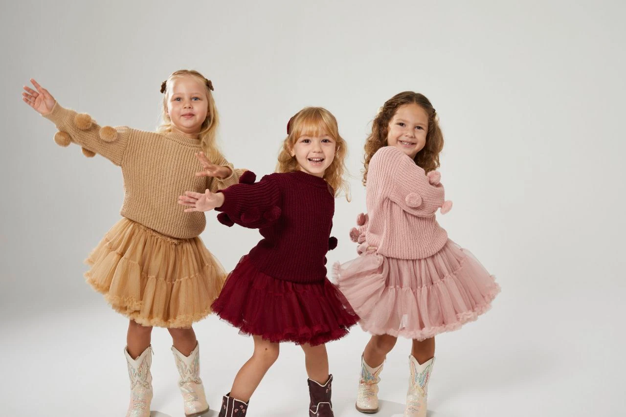 Ponponlu Triko ve Katkat Tül Etek-Bordo