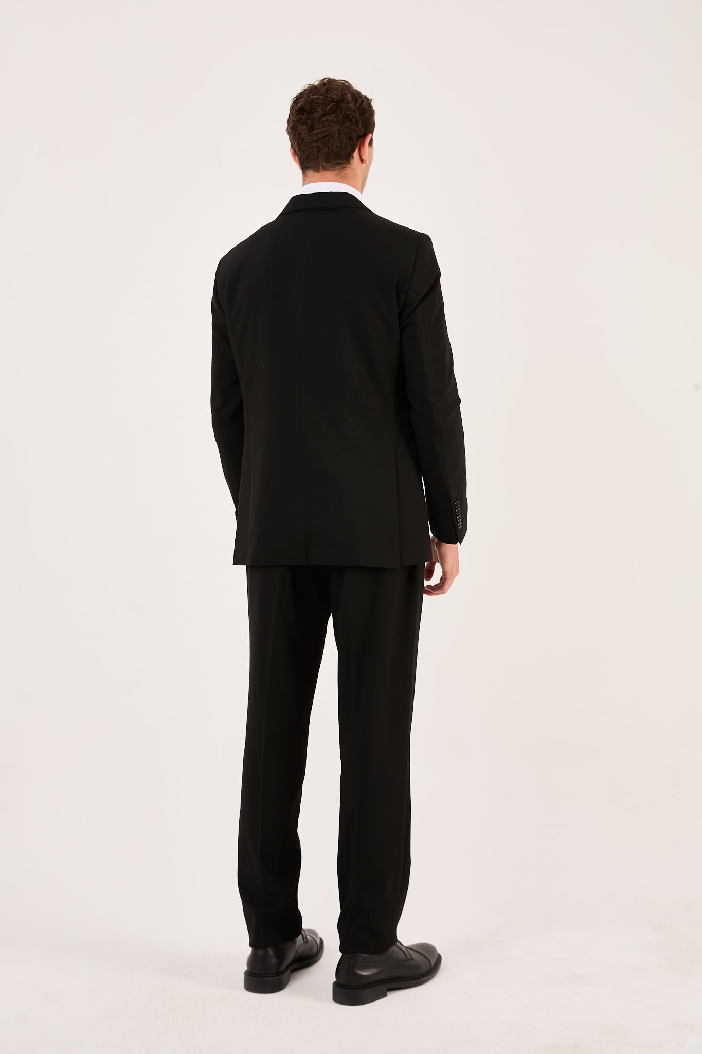 wodelli Erkek Slim Fit Siyah Mono Yaka Likralı Çift Yırtmaçlı Takım Elbise