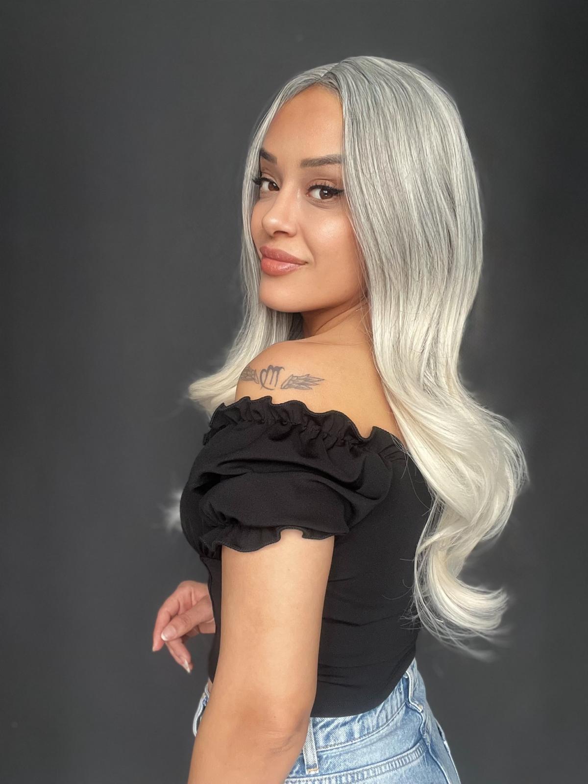 Siyah Beyaz Platin Ombre ve Röfleli Tül Peruk (Tepe kısmı Mini Baby ön tül peruk)