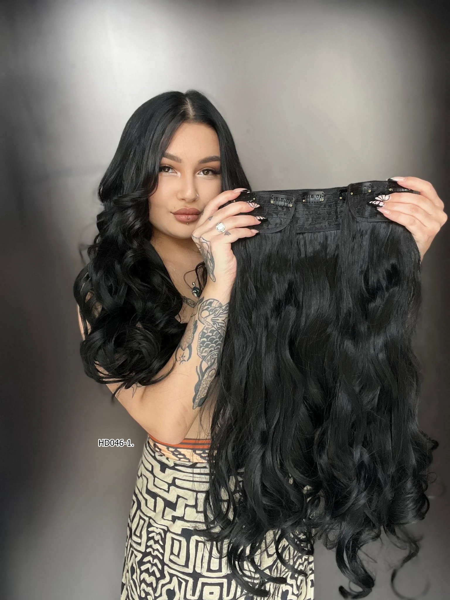 Dalgalı Yarım Ay + 2 Yan Çıt Çıt - Siyah