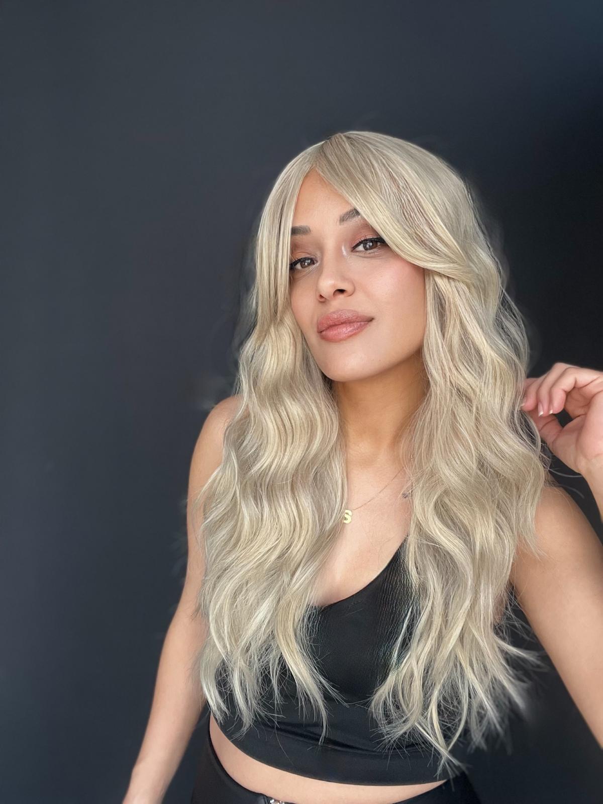 Gerçek Saç dokusunda Fiber Medikal peruk