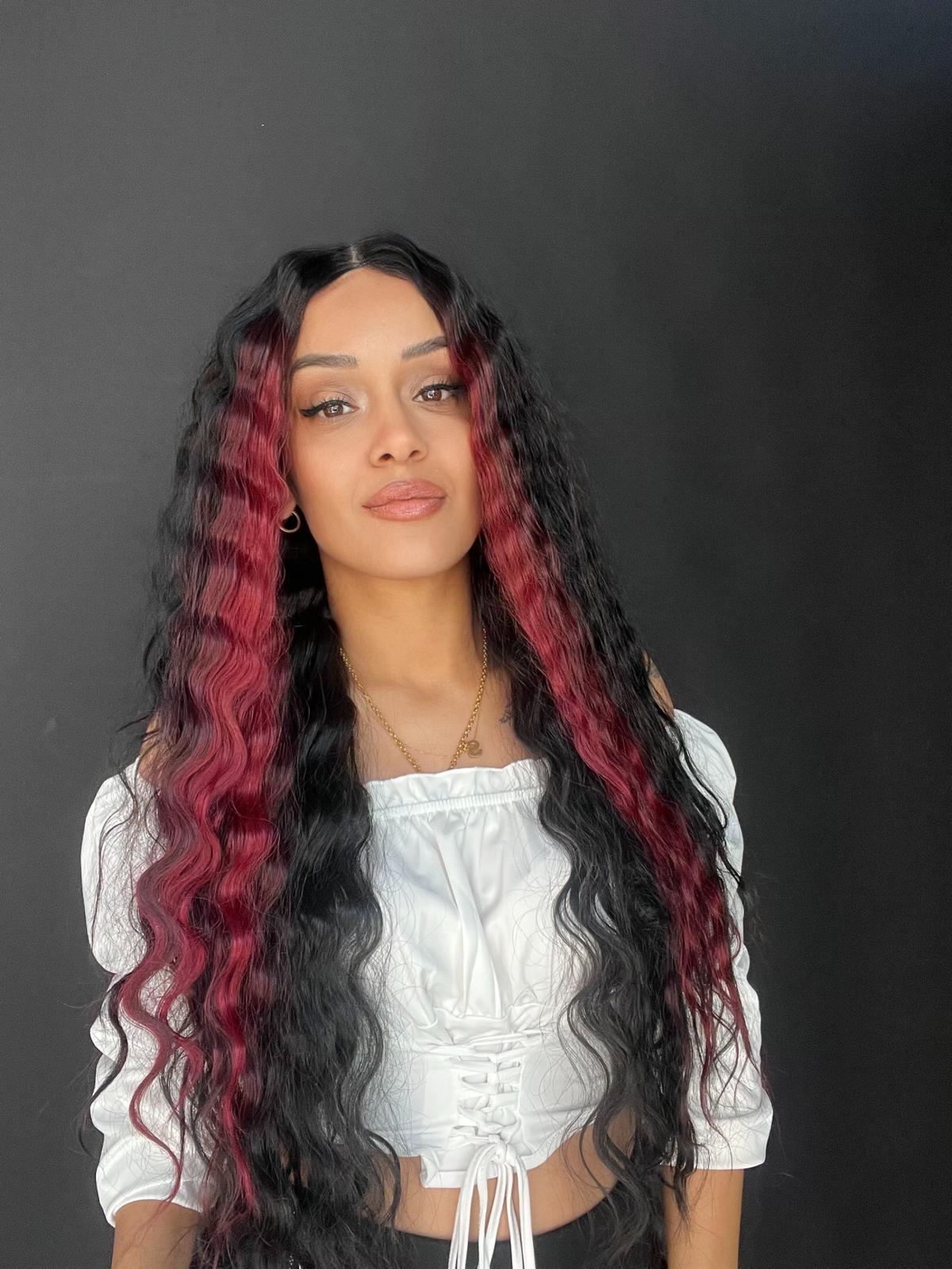 Tül Ön ve Tepe Bölgesi Hava Alan Peruk - Ortadan Ayrım