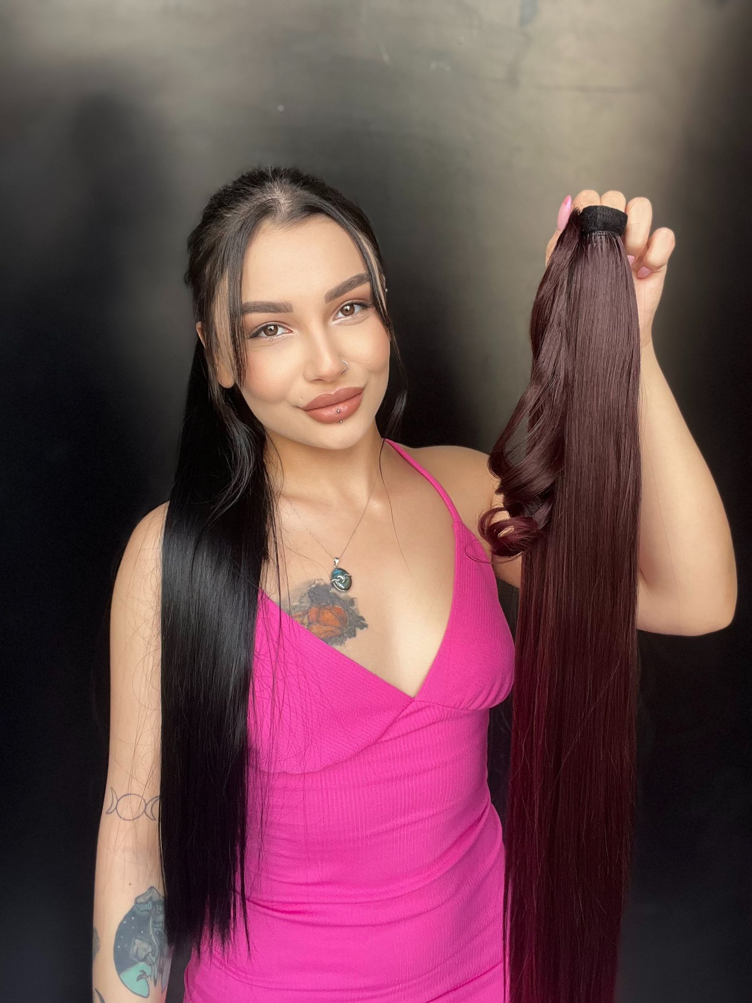 Cırtcırt Bağcıklı Tak çık Düz uzun at kuyruğu Koyu kızıl