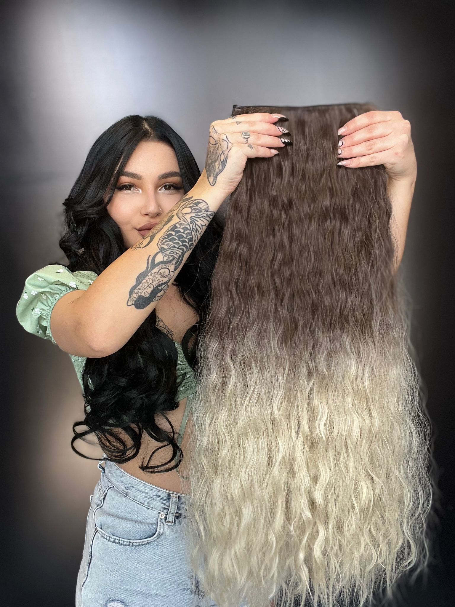 Afro  Dalgalı Yarım Ay + 2 Yan Çıt Çıt - Küllü Kumral Ombreli Platin