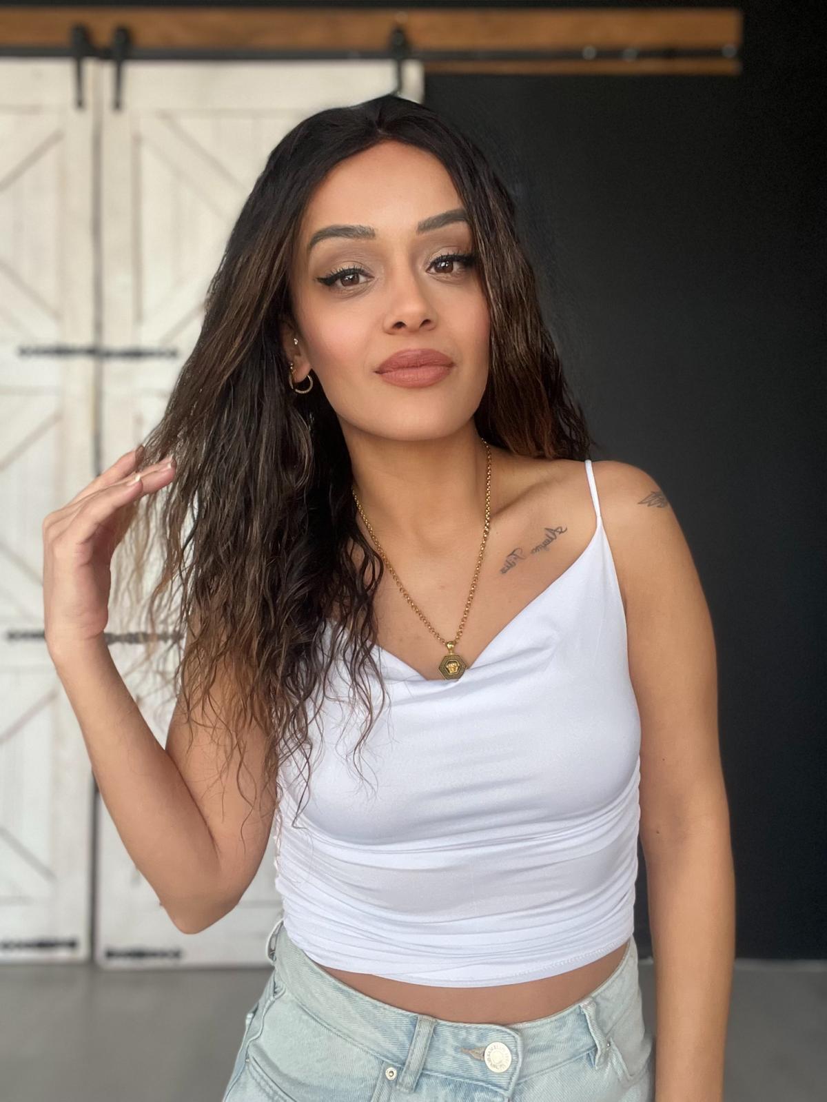 Yıka Çık orjinal su dalgası Tül peruk Işıltılı renk