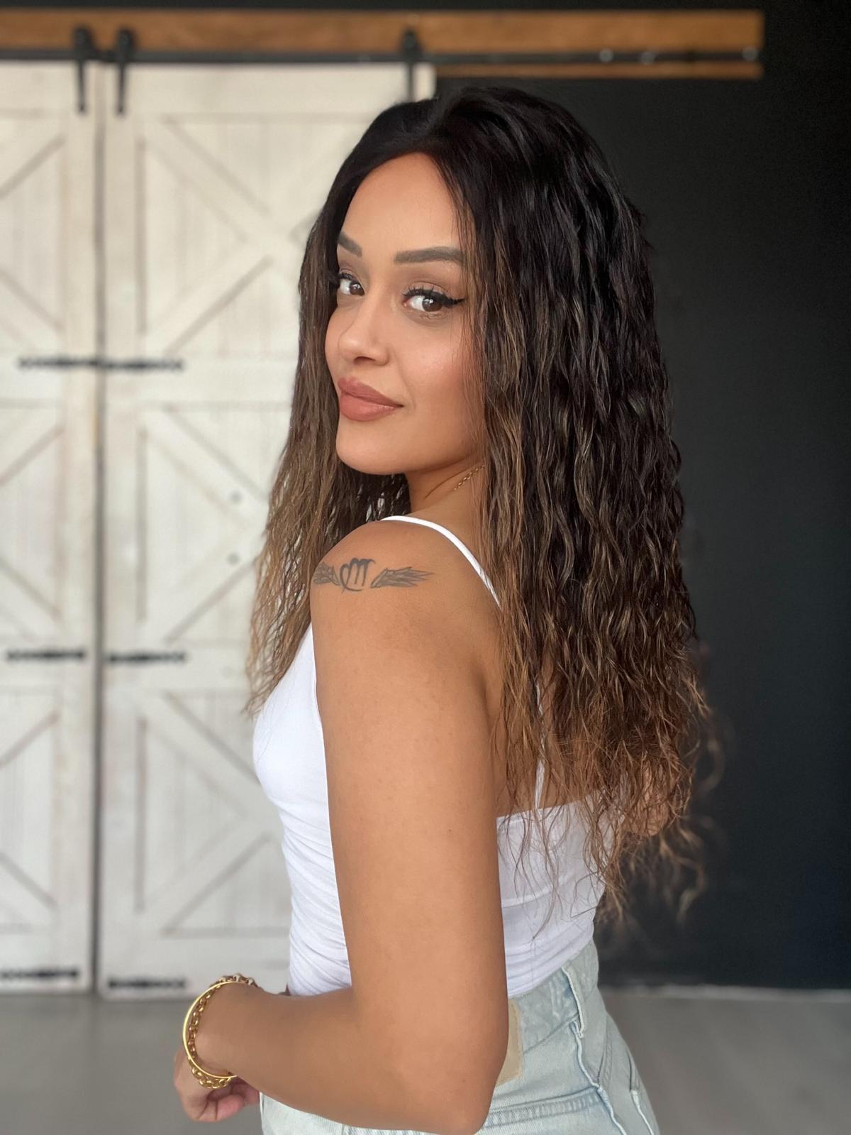 Yıka Çık orjinal su dalgası Tül peruk Işıltılı renk