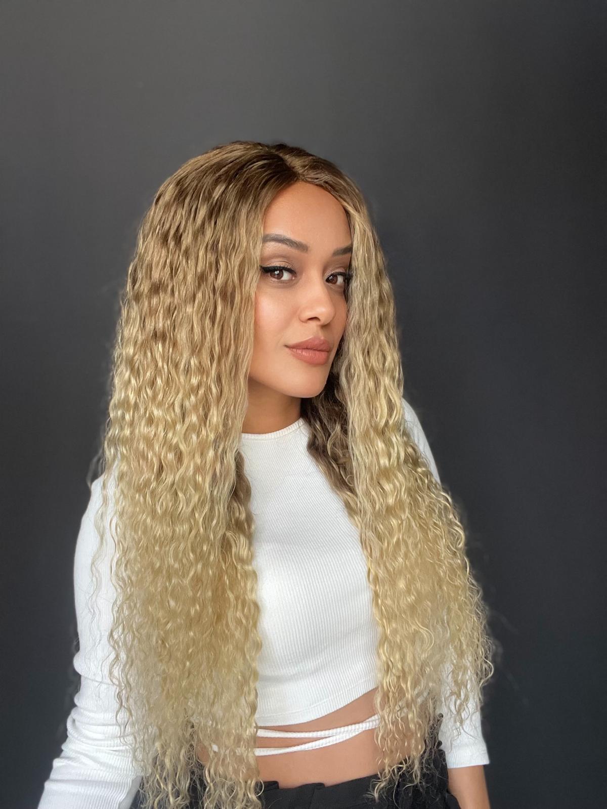 Yıka Çık Orjinal Kendi dalgalı Tül peruk