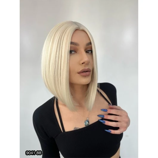 Kahkülsüz Düz Kısa Fiber Sentetik Peruk - Platin