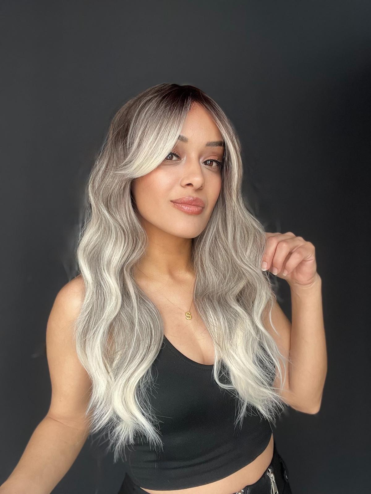 Gerçek Saç dokusunda Fiber Medikal peruk