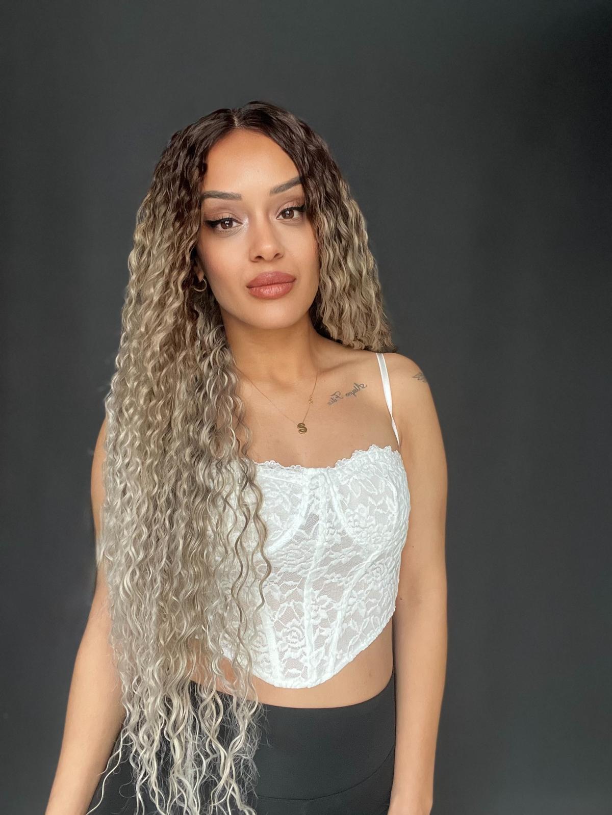 Afro Tül peruk Ön Full Tül -Sabit ayrımlı ektra uzun peruk