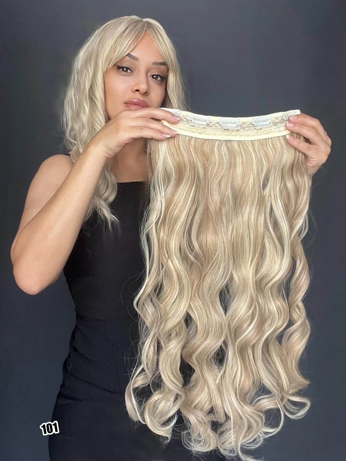 Dalgalı Geniş Parça Yarımay Çıtçıt Saç Açık Röfleli