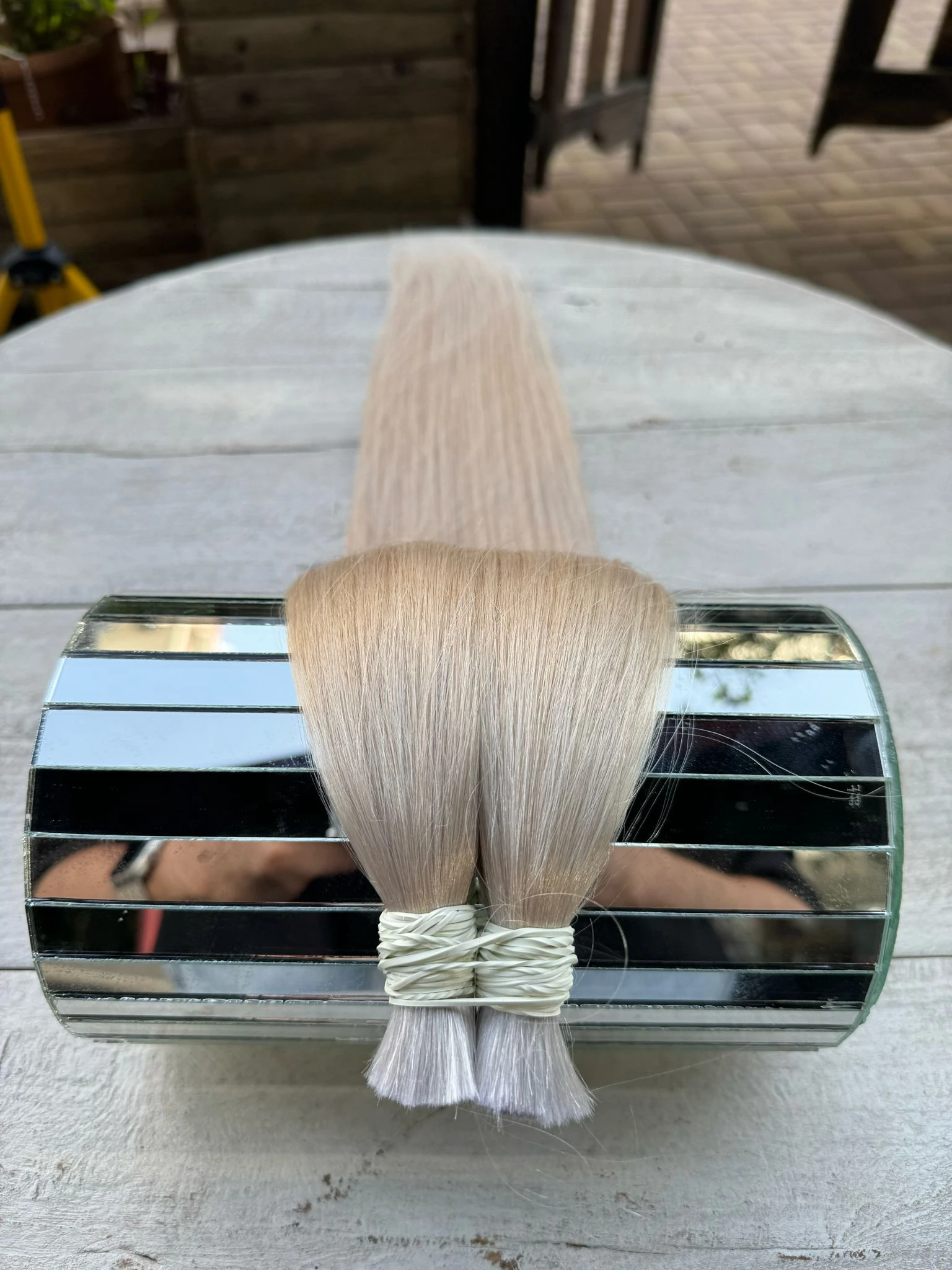 Silver 70 cm uzunlukta 200 gram Bogum ham saç .İstediğiniz ürün size özel atölyede hazırlanır