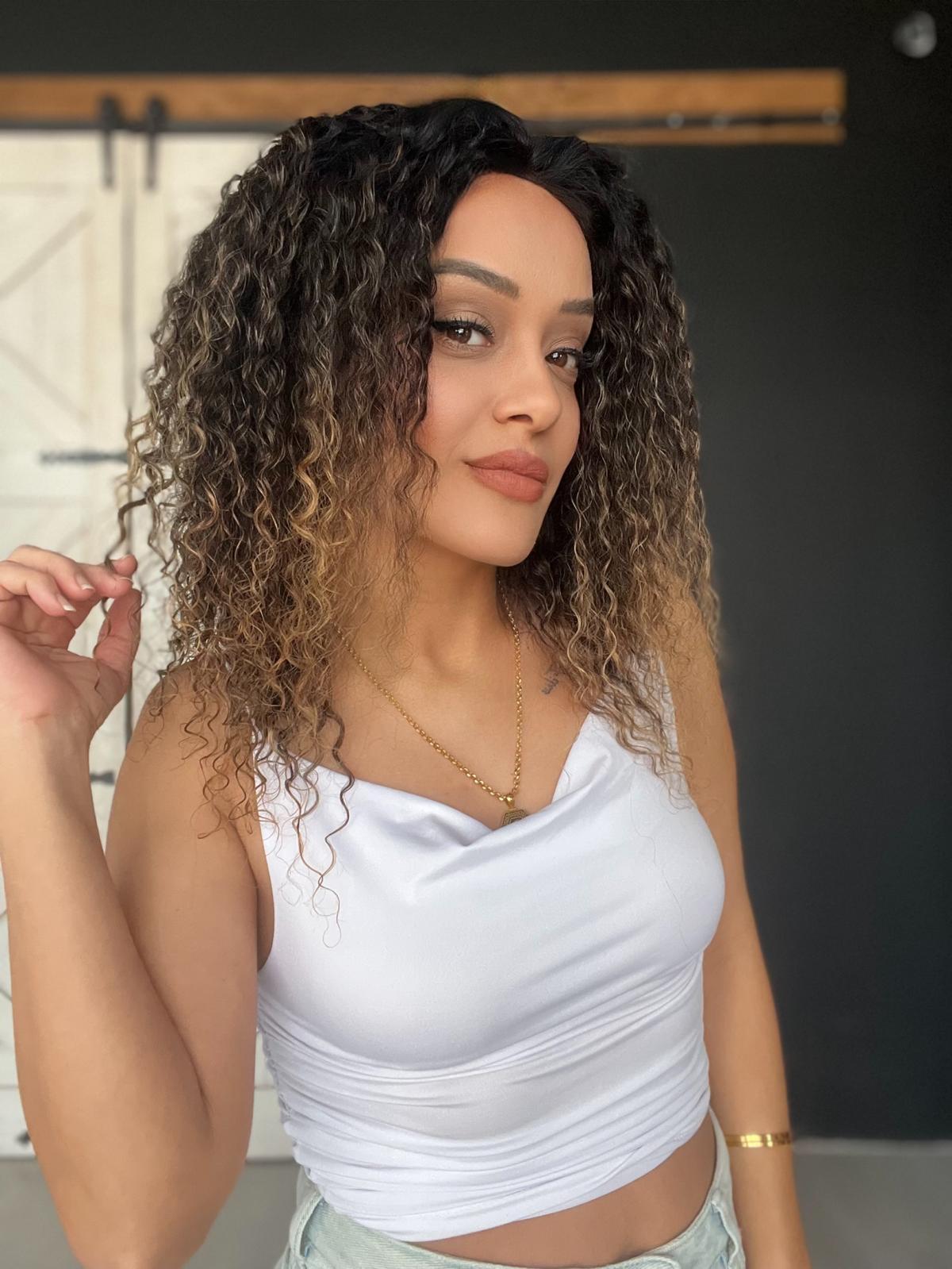 Yıka Çık orjinal su dalgası Tül peruk Işıltılı renk