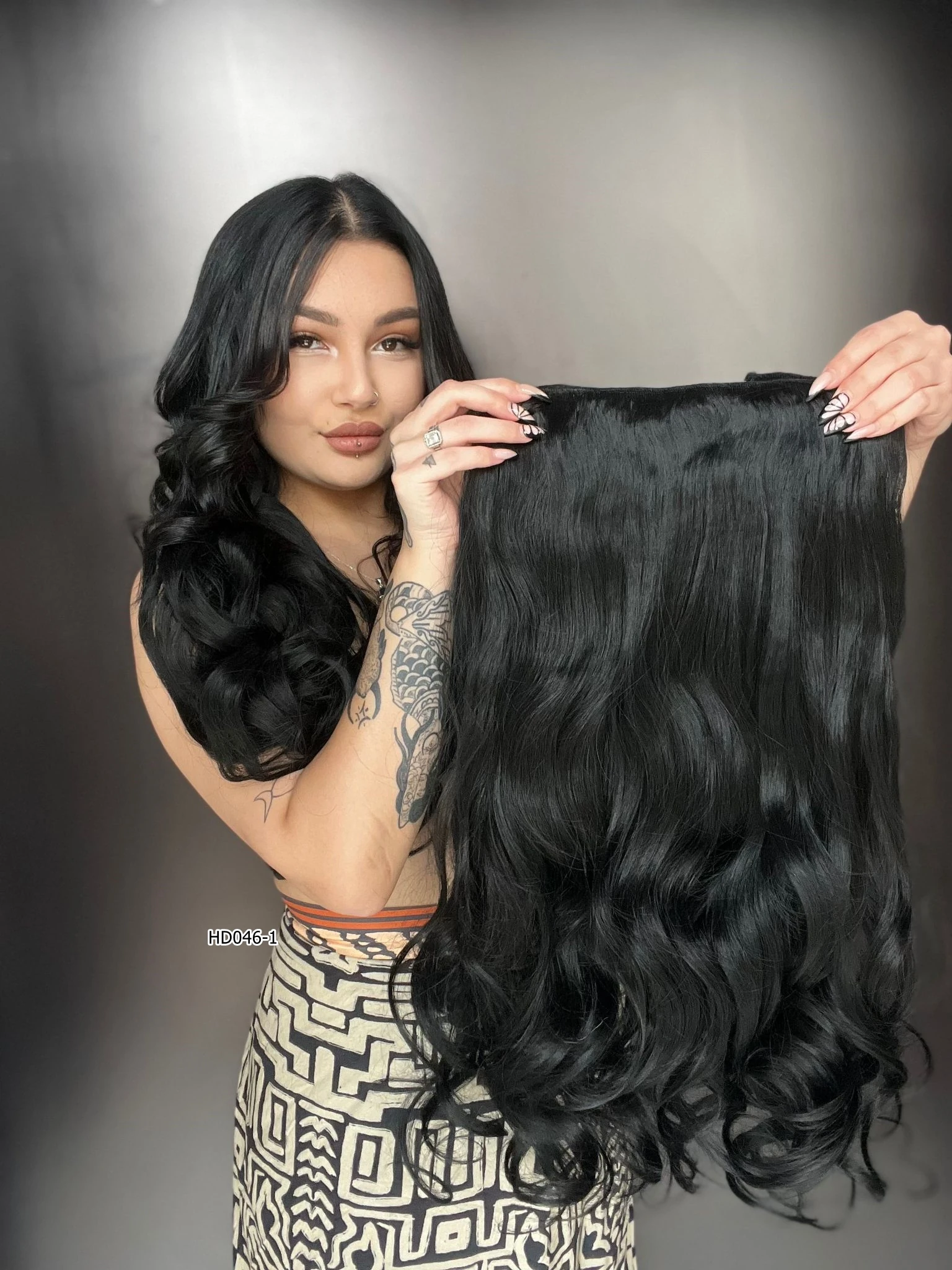 Dalgalı Yarım Ay + 2 Yan Çıt Çıt - Siyah